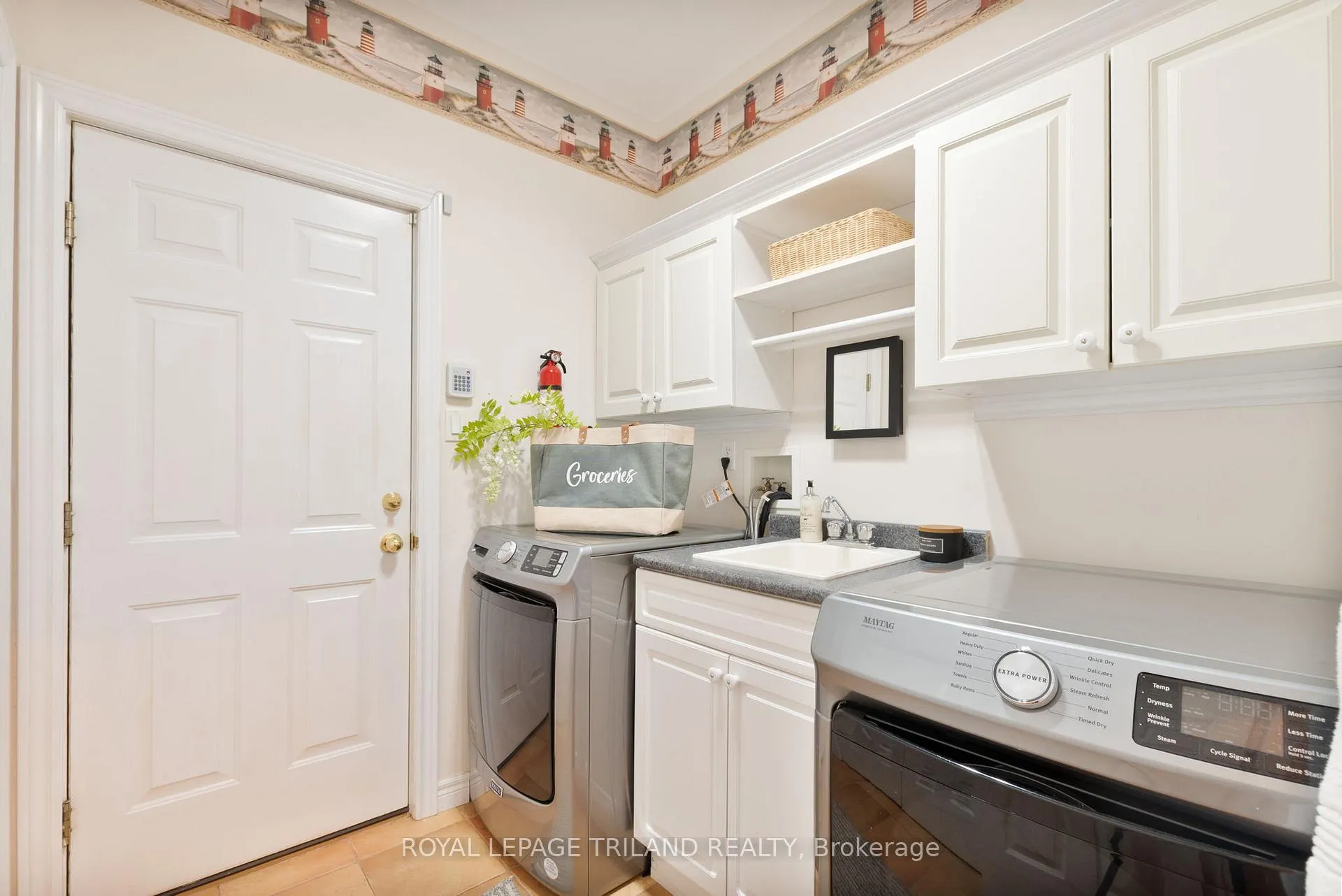 Photo 26 of 45 Stephen Moore Drive, Middlesex Centre, Kilworth — HOMEH