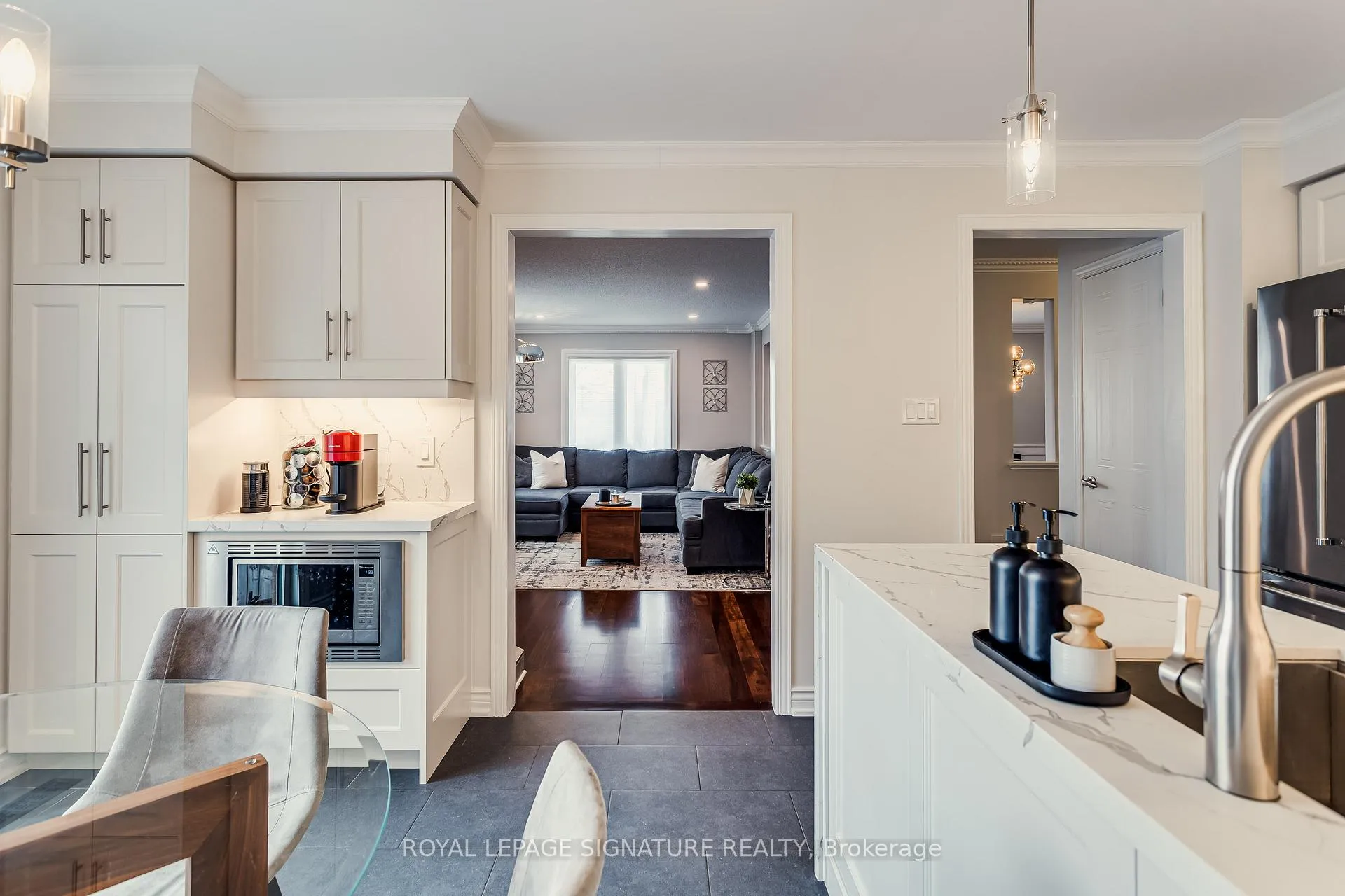 Photo 16 of 2 Valentine Place, Vaughan, Brownridge — HOMEH