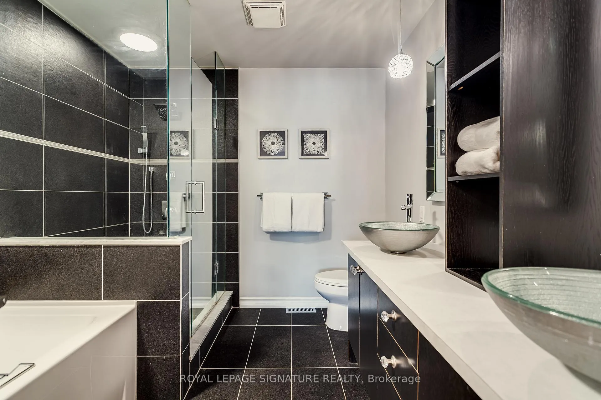 Photo 23 of 2 Valentine Place, Vaughan, Brownridge — HOMEH