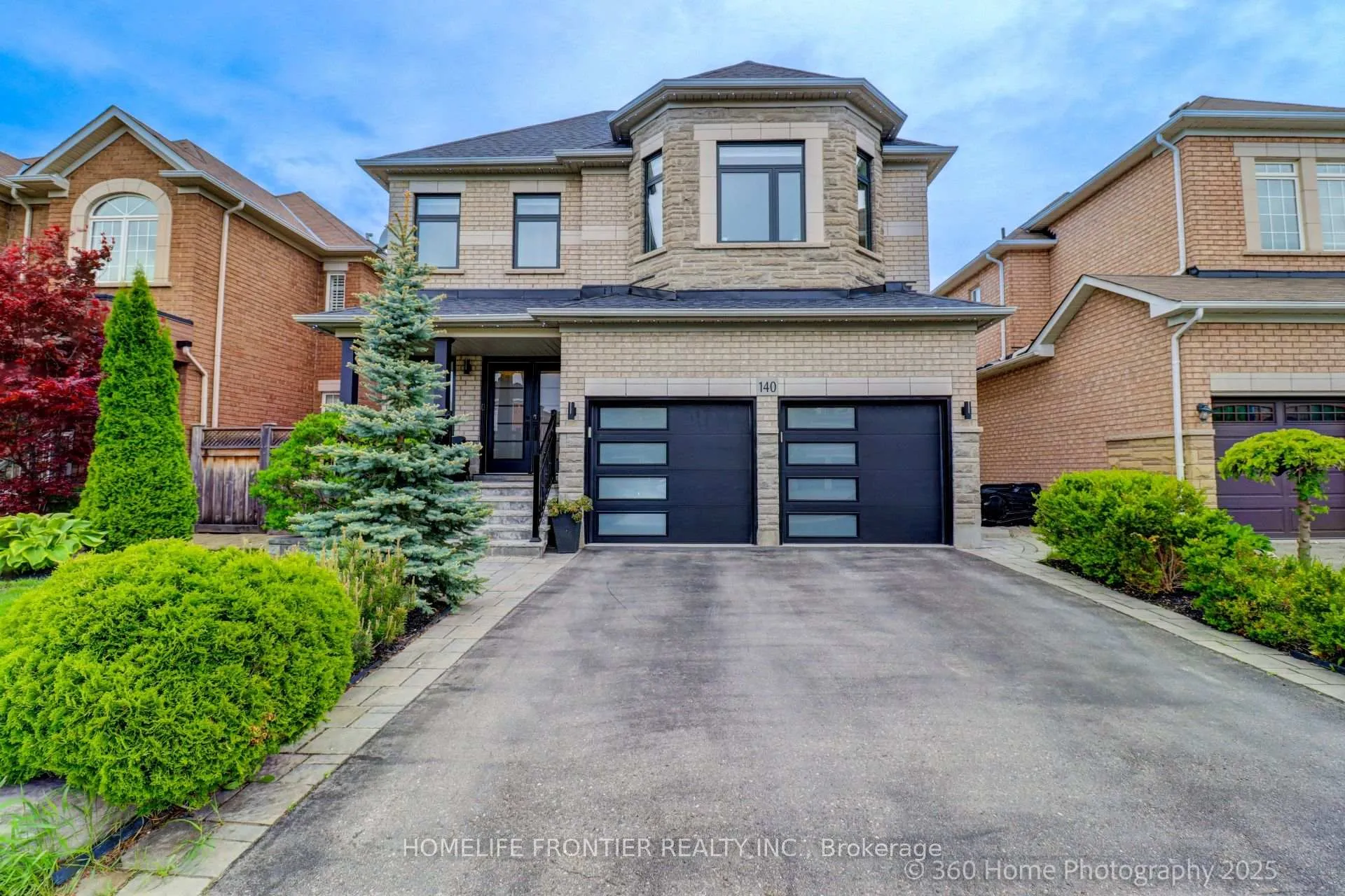 Photo 1 of 140 Lormel Gate, Vaughan, Vellore Village — HOMEH