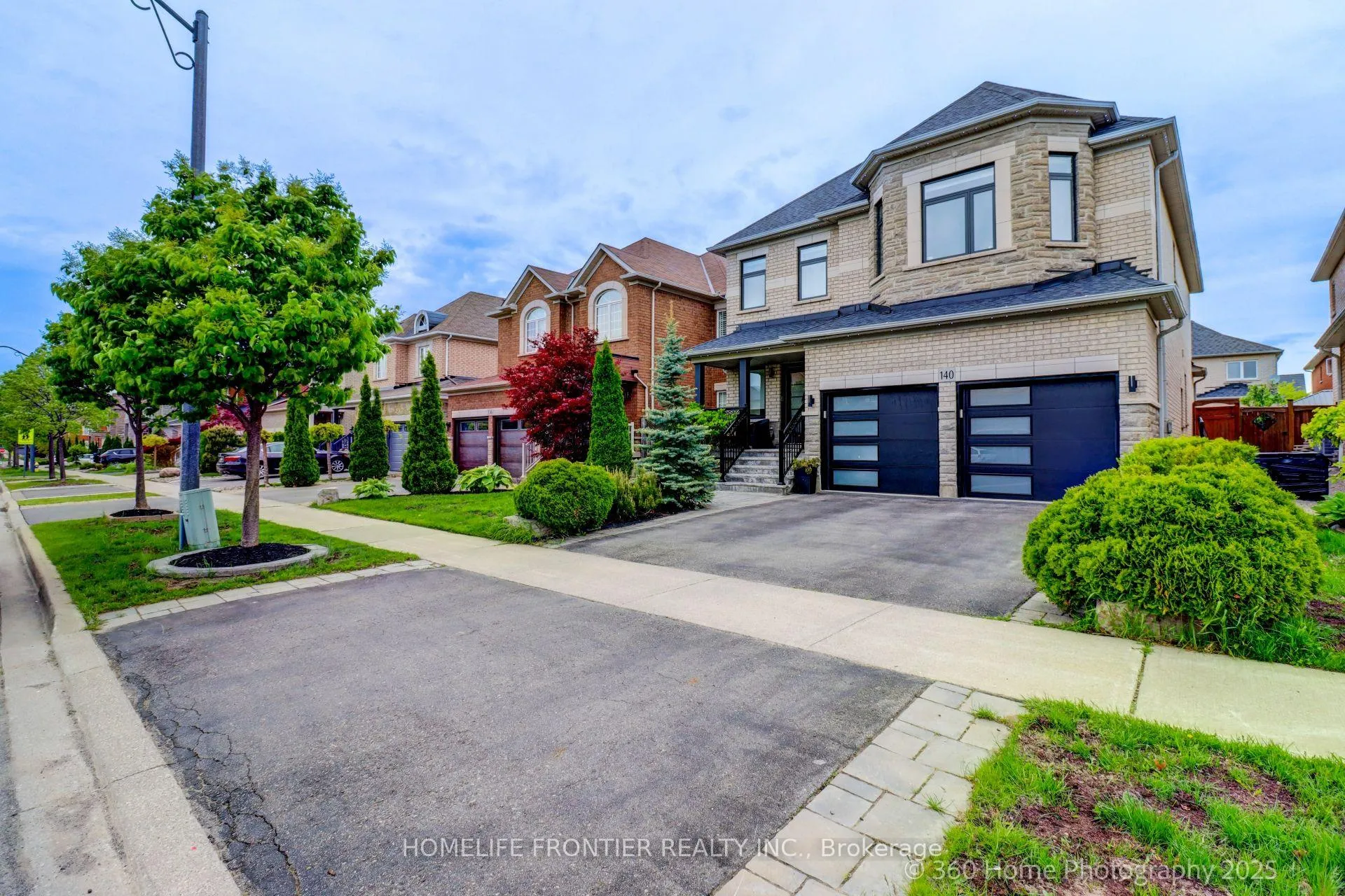Photo 4 of 140 Lormel Gate, Vaughan, Vellore Village — HOMEH