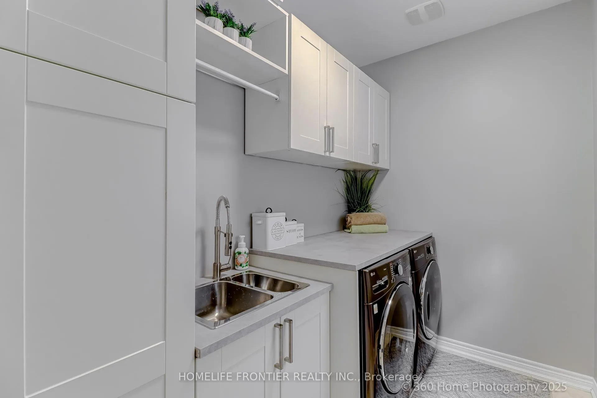 Photo 31 of 140 Lormel Gate, Vaughan, Vellore Village — HOMEH