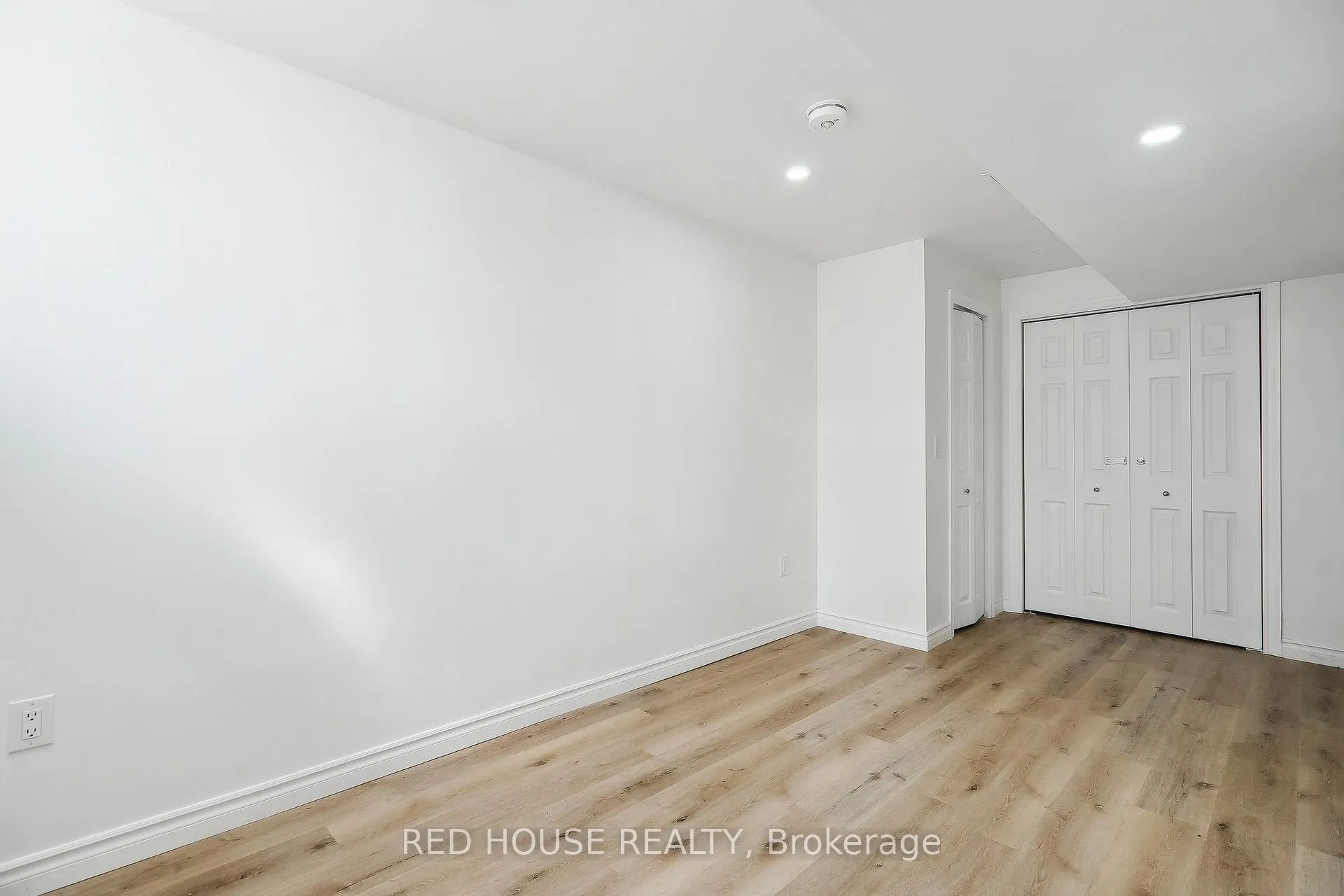 Photo 28 of 66 Venture Way, Thorold, Rolling Meadows — HOMEH