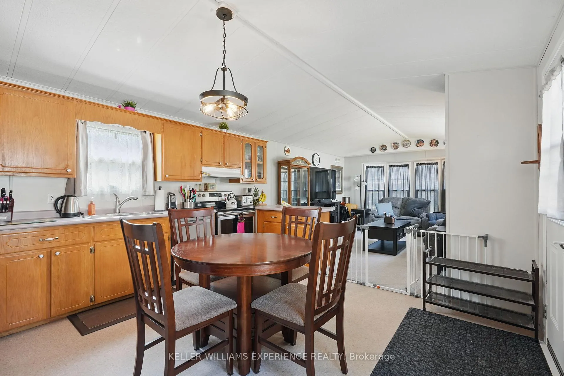 Photo 4 of 7 Shamrock Crescent, Essa, Angus — HOMEH