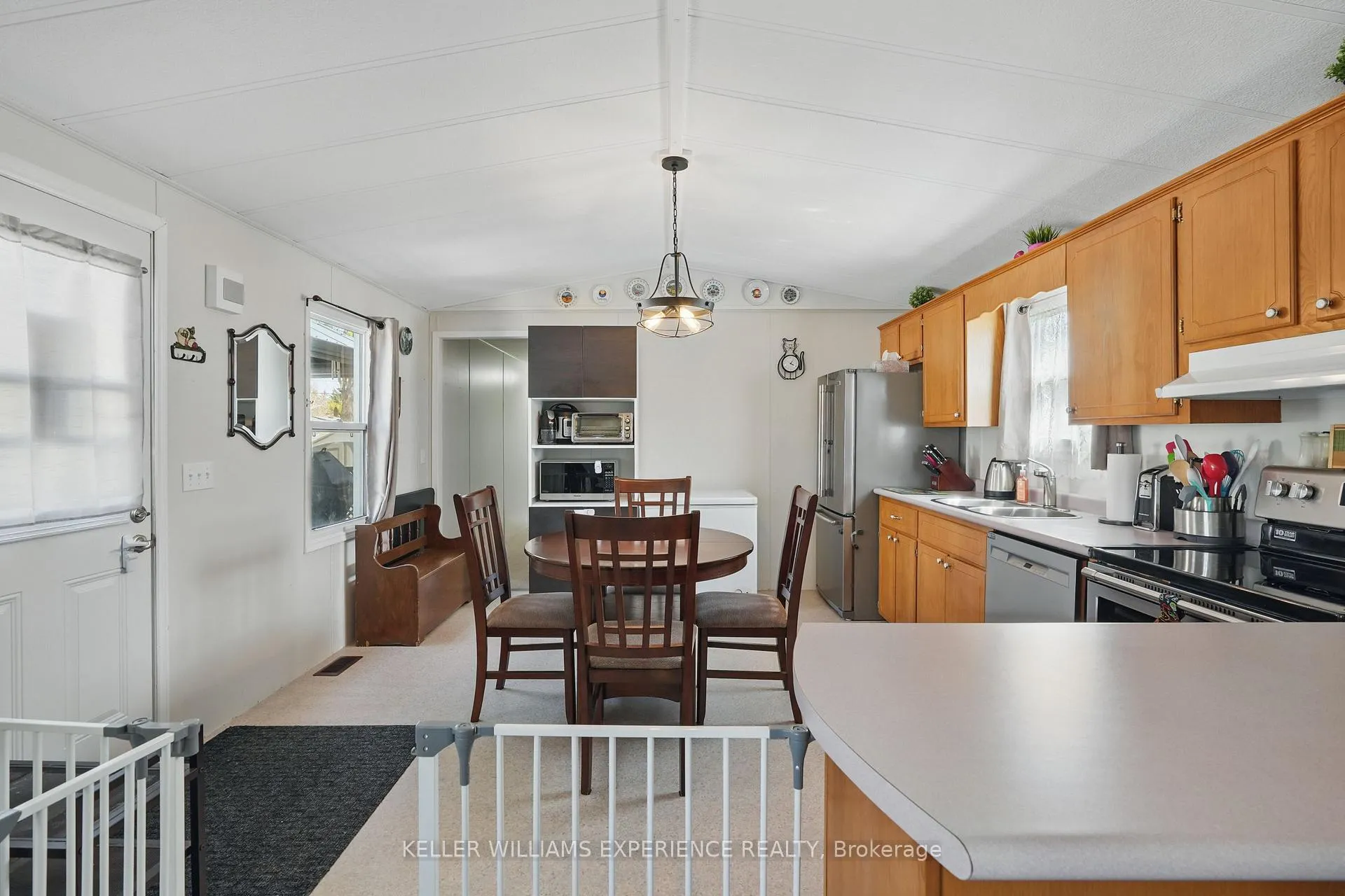 Photo 6 of 7 Shamrock Crescent, Essa, Angus — HOMEH