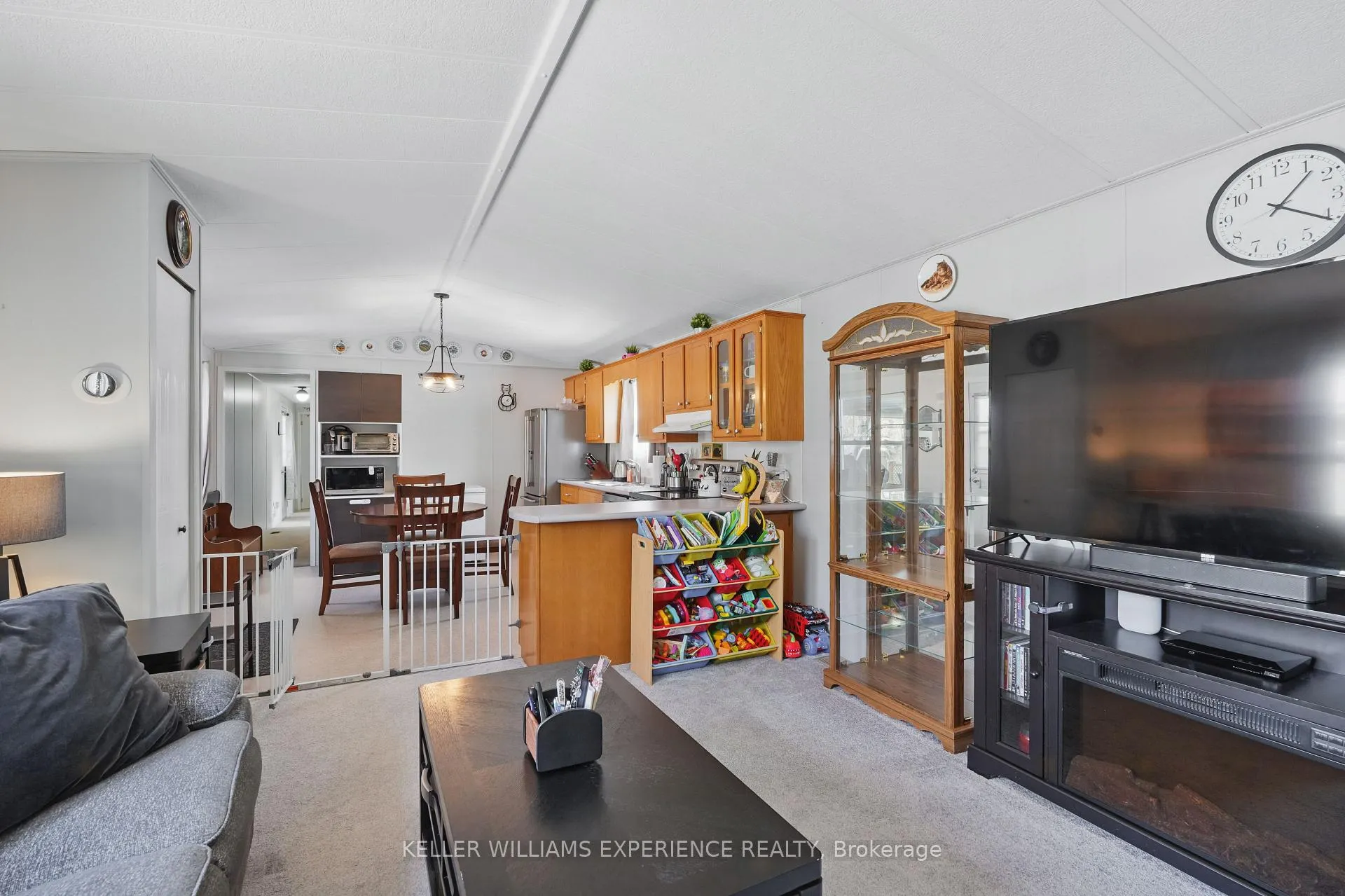Photo 8 of 7 Shamrock Crescent, Essa, Angus — HOMEH