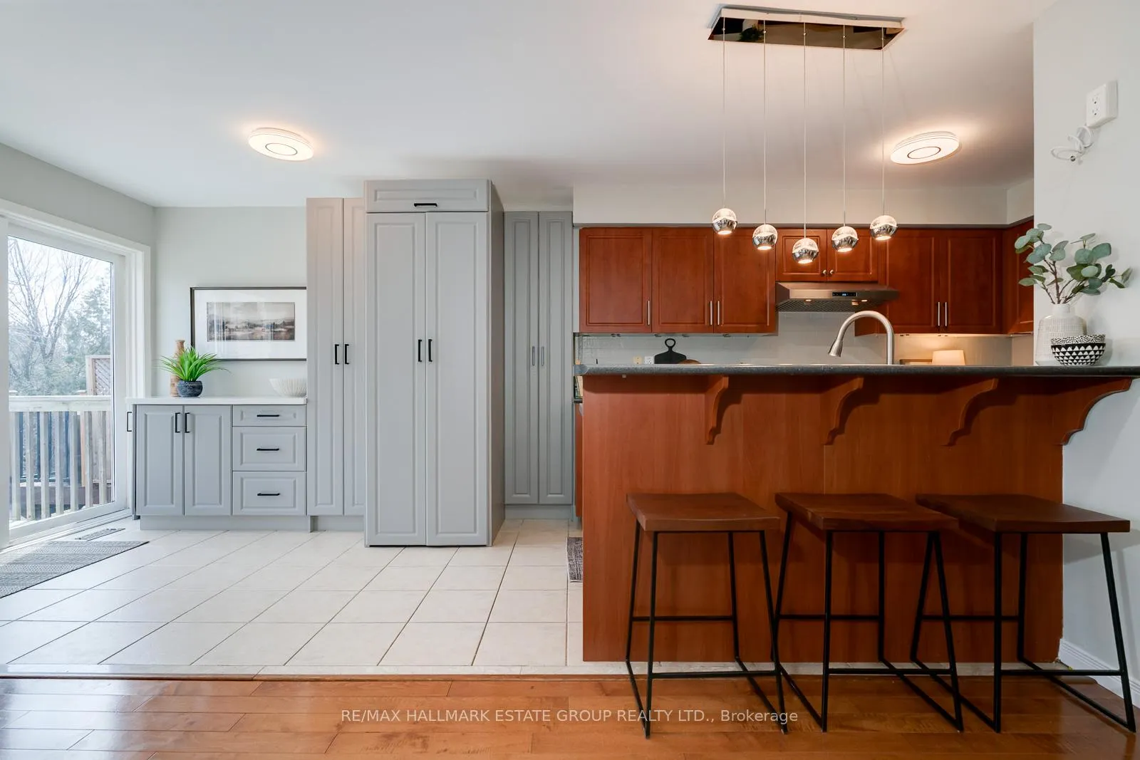 Photo 13 of 647 Sunbird Trail, Pickering, Amberlea — HOMEH