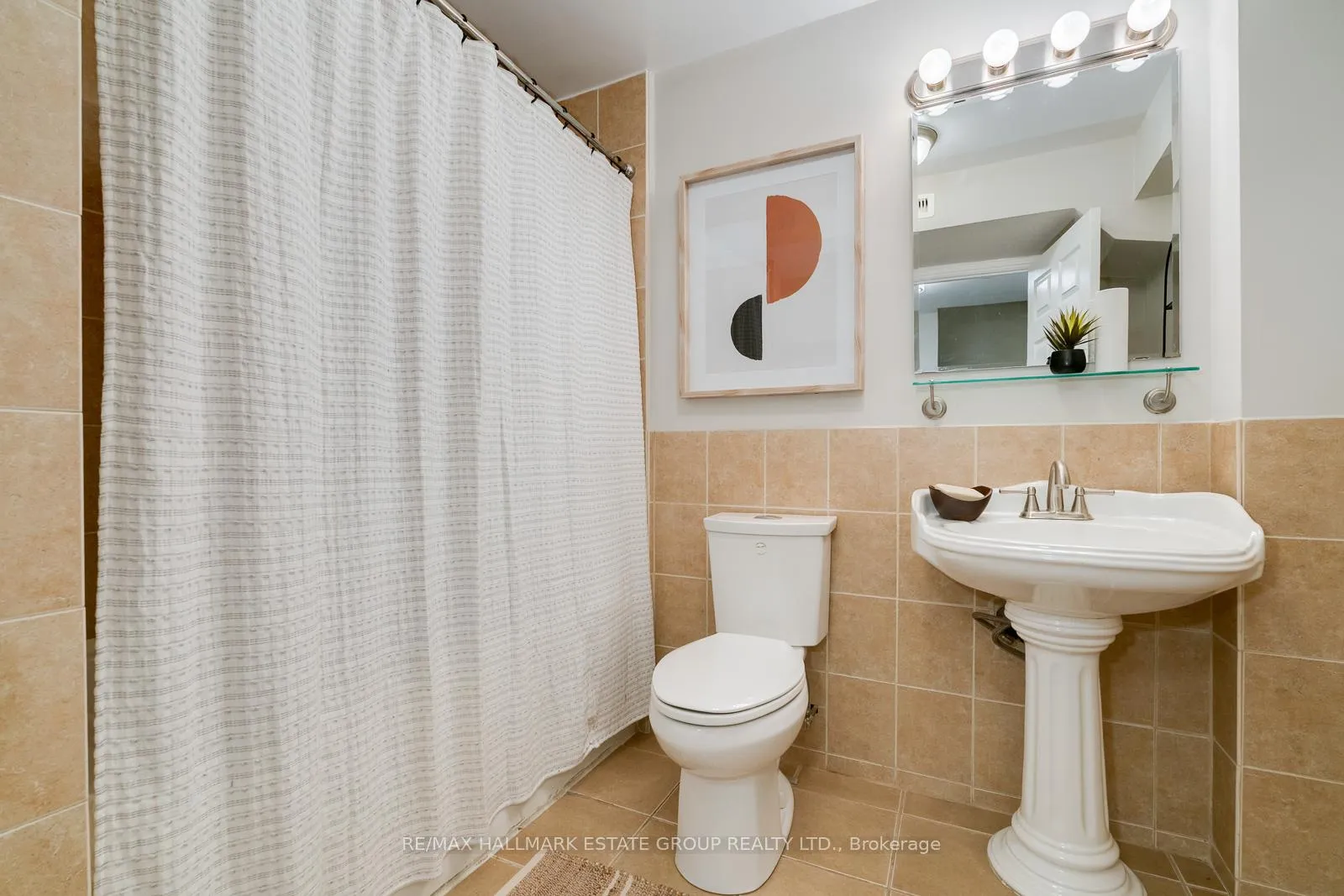 Photo 34 of 647 Sunbird Trail, Pickering, Amberlea — HOMEH