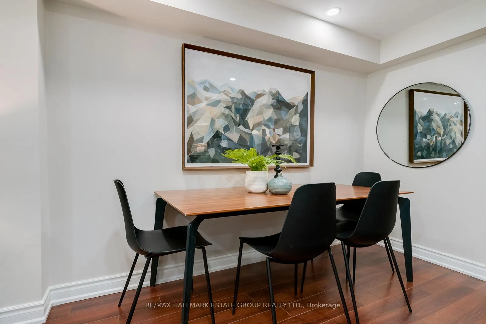 Photo 36 of 647 Sunbird Trail, Pickering, Amberlea — HOMEH