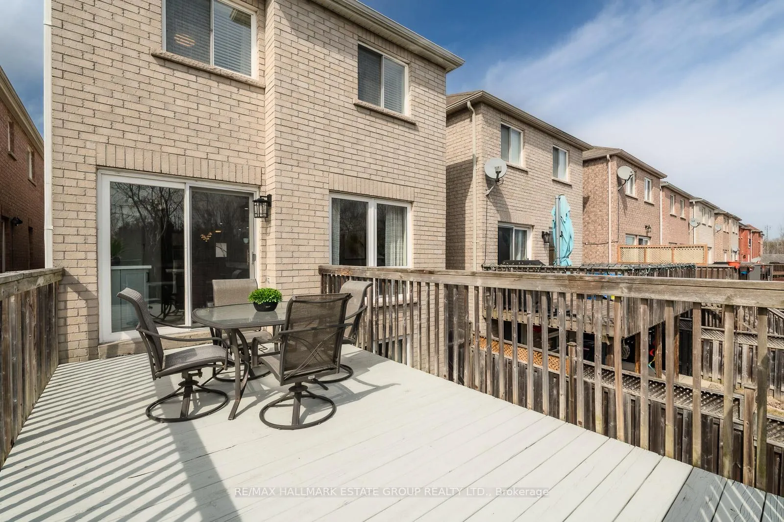 Photo 45 of 647 Sunbird Trail, Pickering, Amberlea — HOMEH