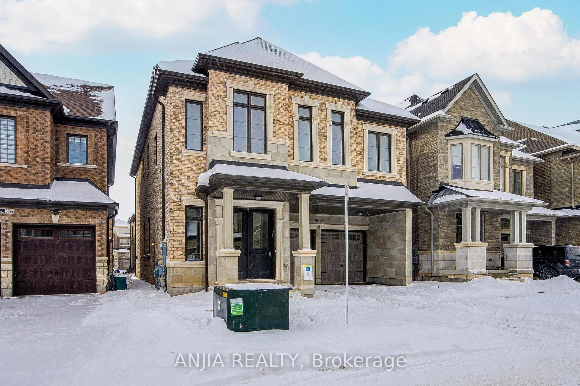 Photo 2 of 3428 Mosley Gate, Oakville, Glenorchy — HOMEH