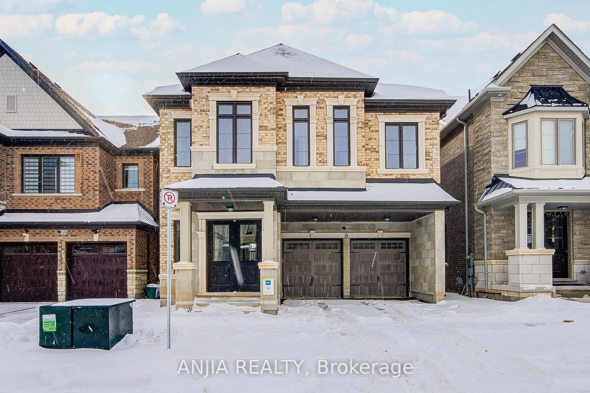 Photo 3 of 3428 Mosley Gate, Oakville, Glenorchy — HOMEH