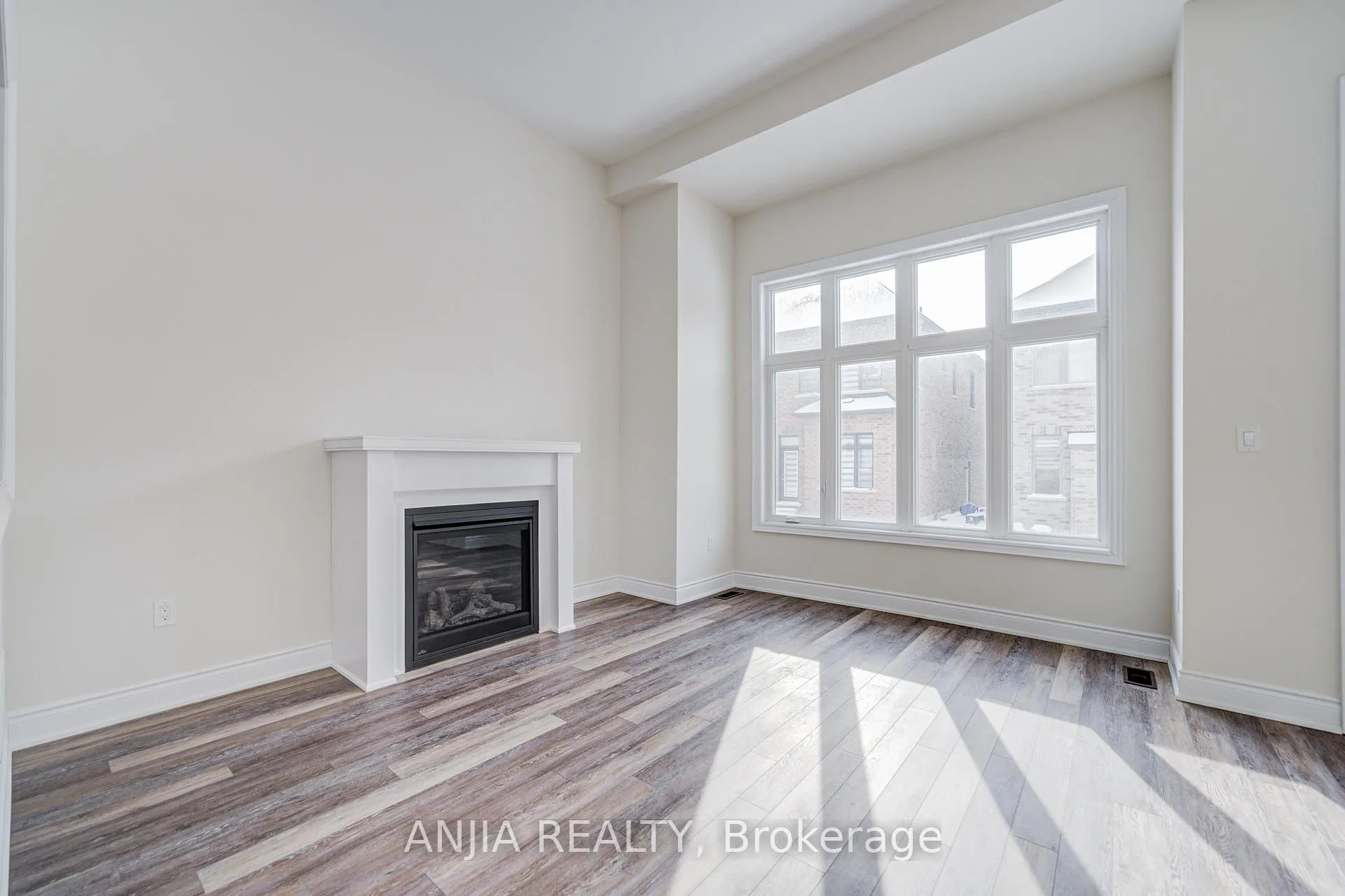 Photo 11 of 3428 Mosley Gate, Oakville, Glenorchy — HOMEH