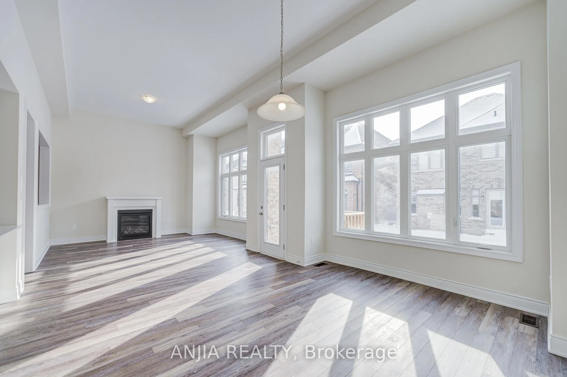 Photo 17 of 3428 Mosley Gate, Oakville, Glenorchy — HOMEH