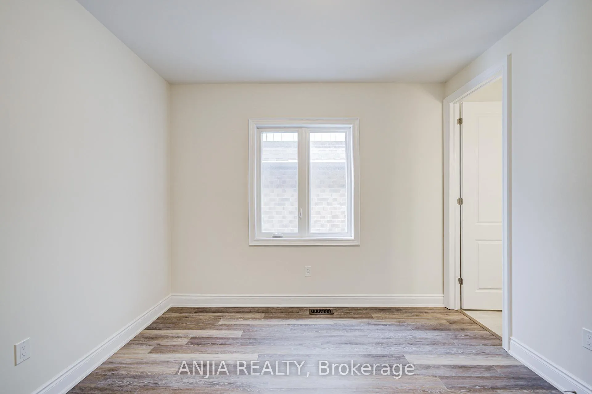 Photo 36 of 3428 Mosley Gate, Oakville, Glenorchy — HOMEH