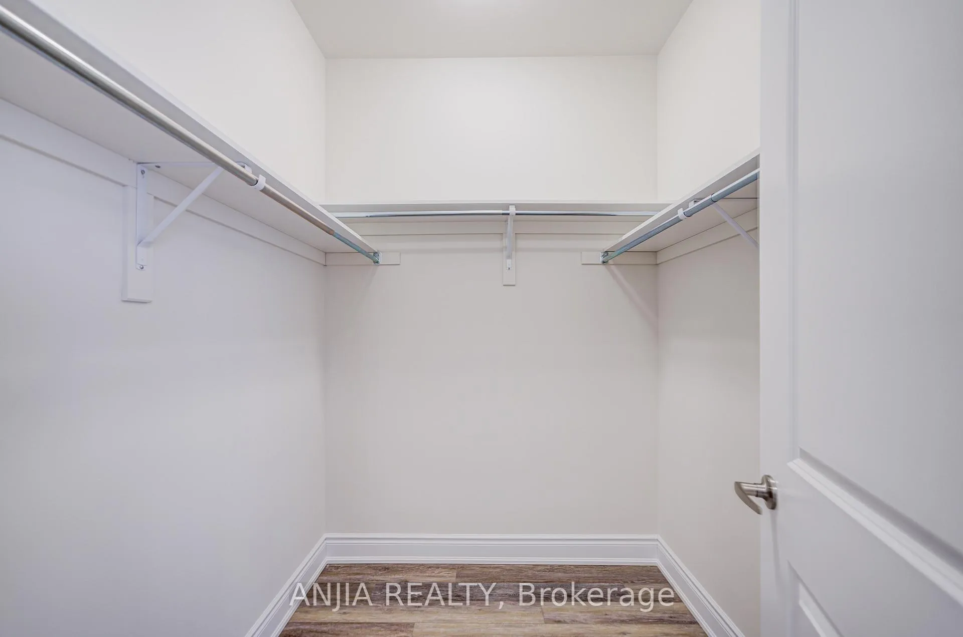 Photo 45 of 3428 Mosley Gate, Oakville, Glenorchy — HOMEH