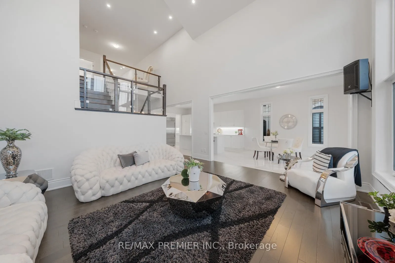 Photo 25 of 57 Appleyard Avenue, Vaughan, Kleinburg — HOMEH