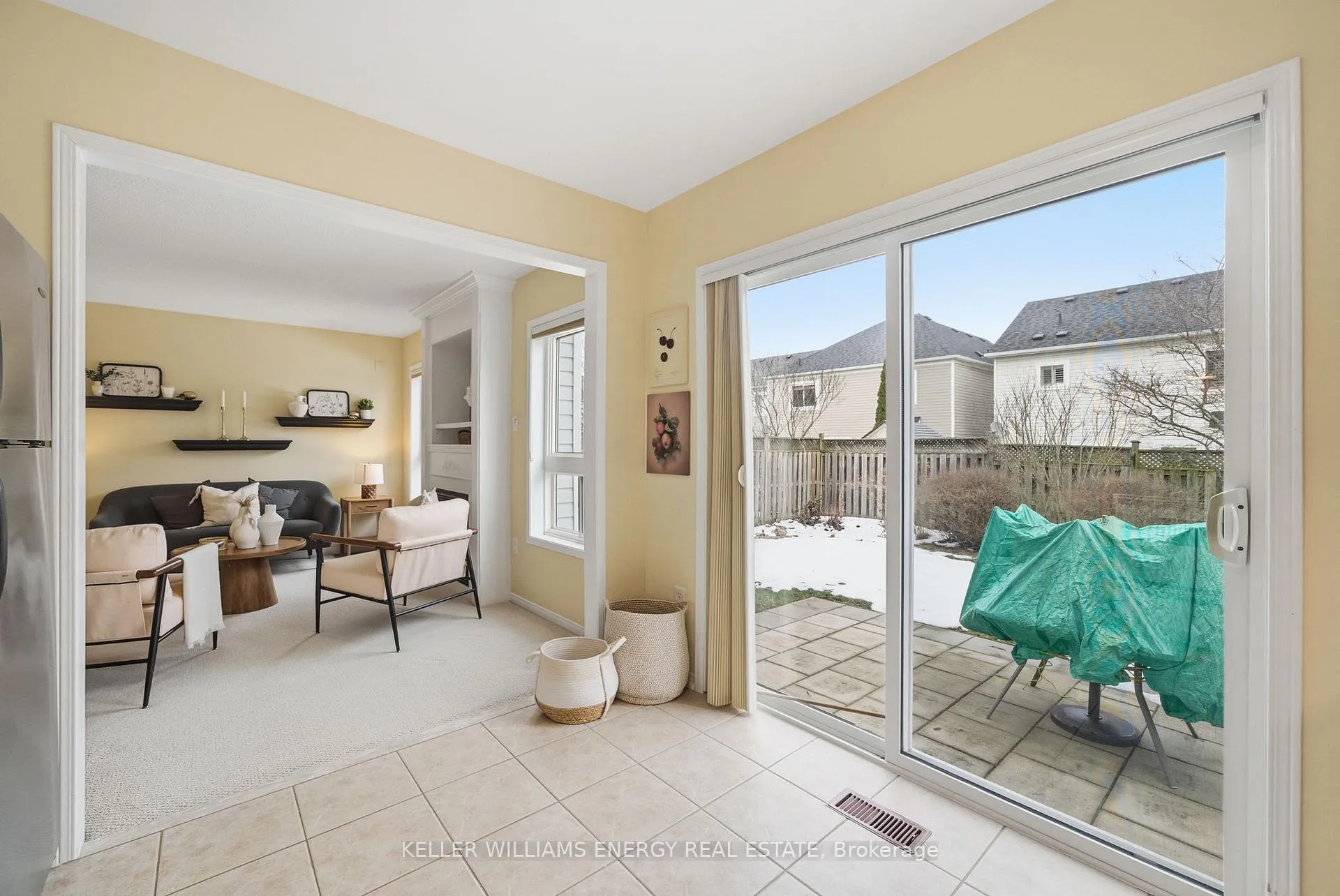 Photo 7 of 1375 Linstead Street, Oshawa, Taunton — HOMEH