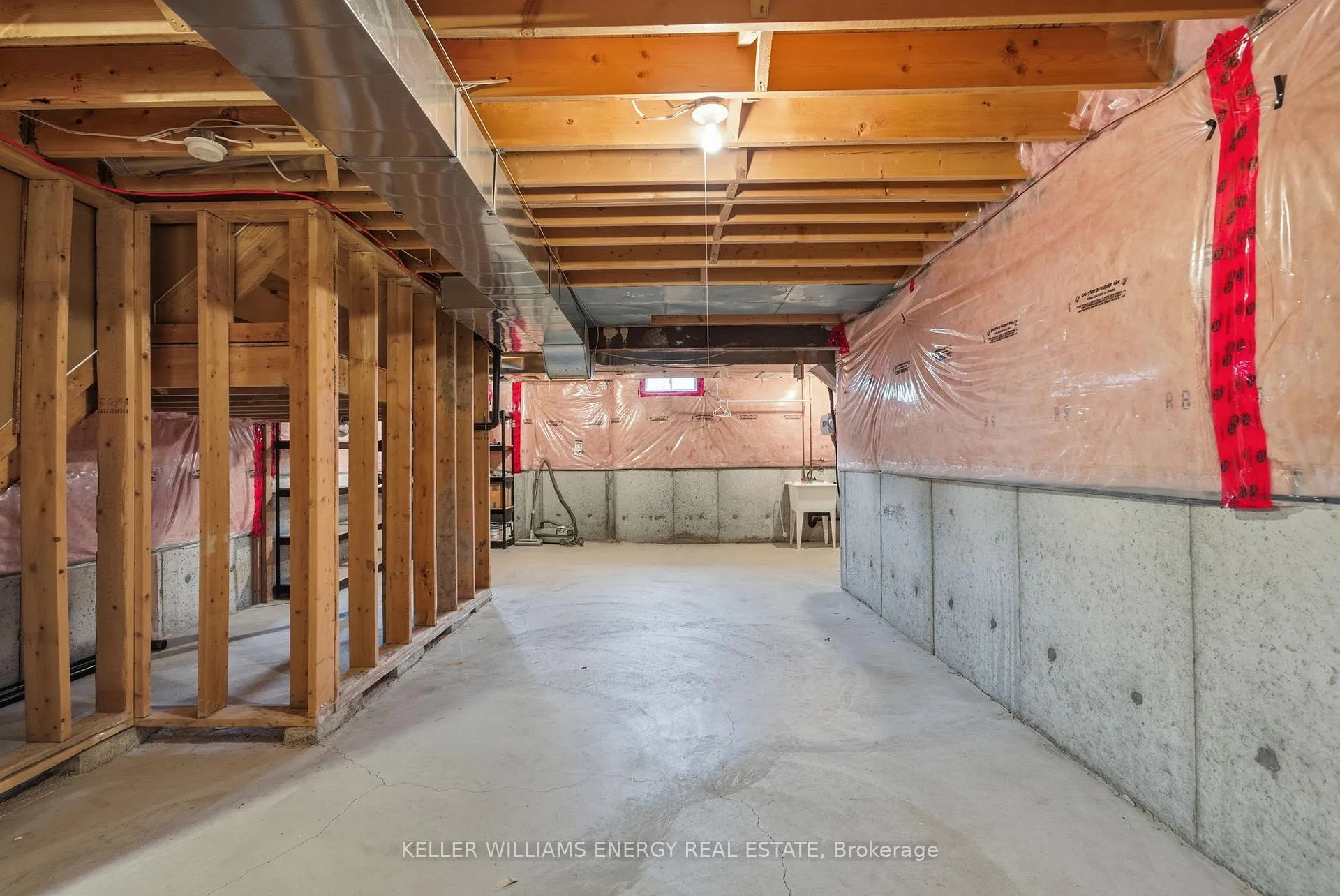 Photo 37 of 1375 Linstead Street, Oshawa, Taunton — HOMEH
