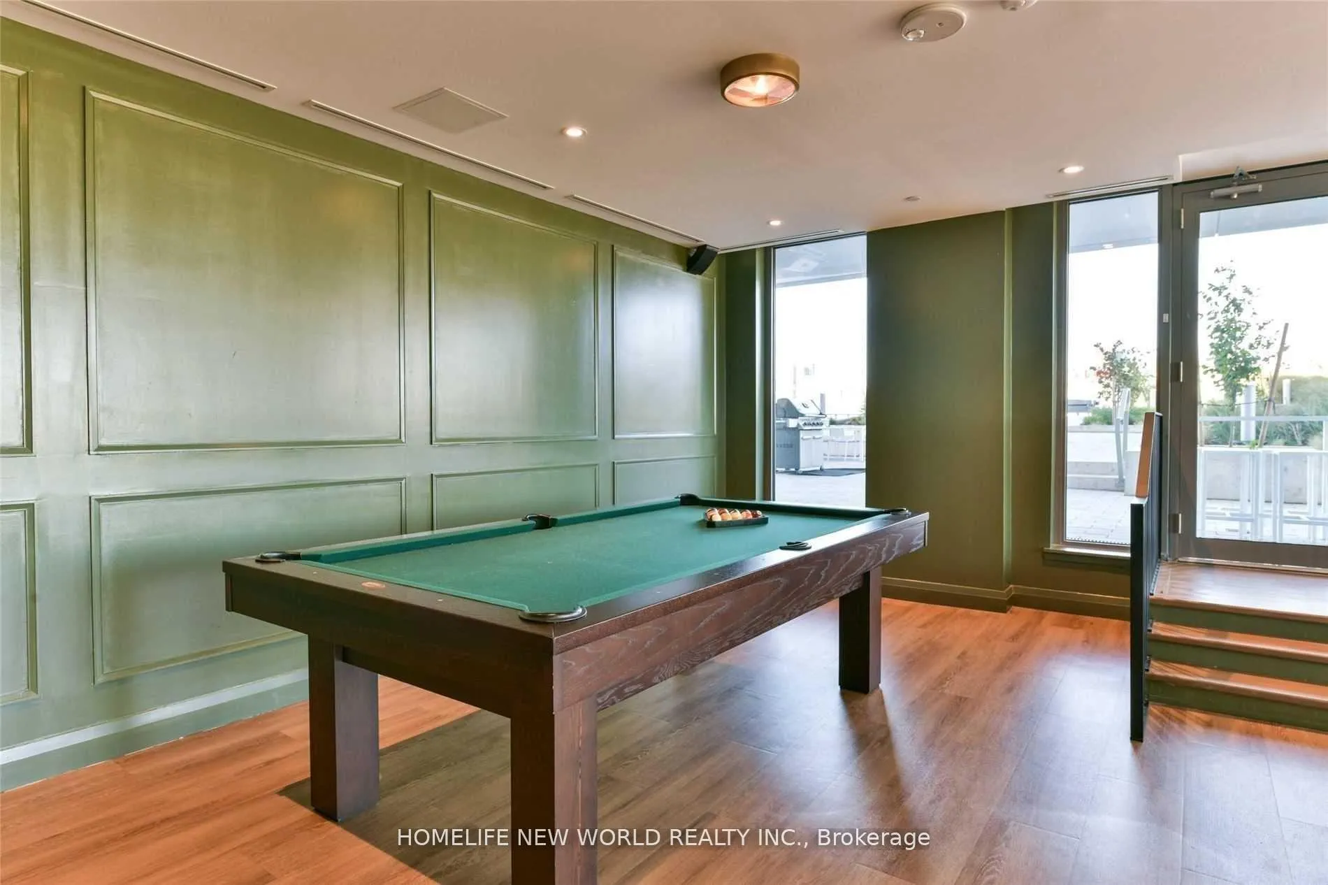 Photo 4 of Unit 404, 665 Queen Street E, Toronto, South Riverdale — HOMEH