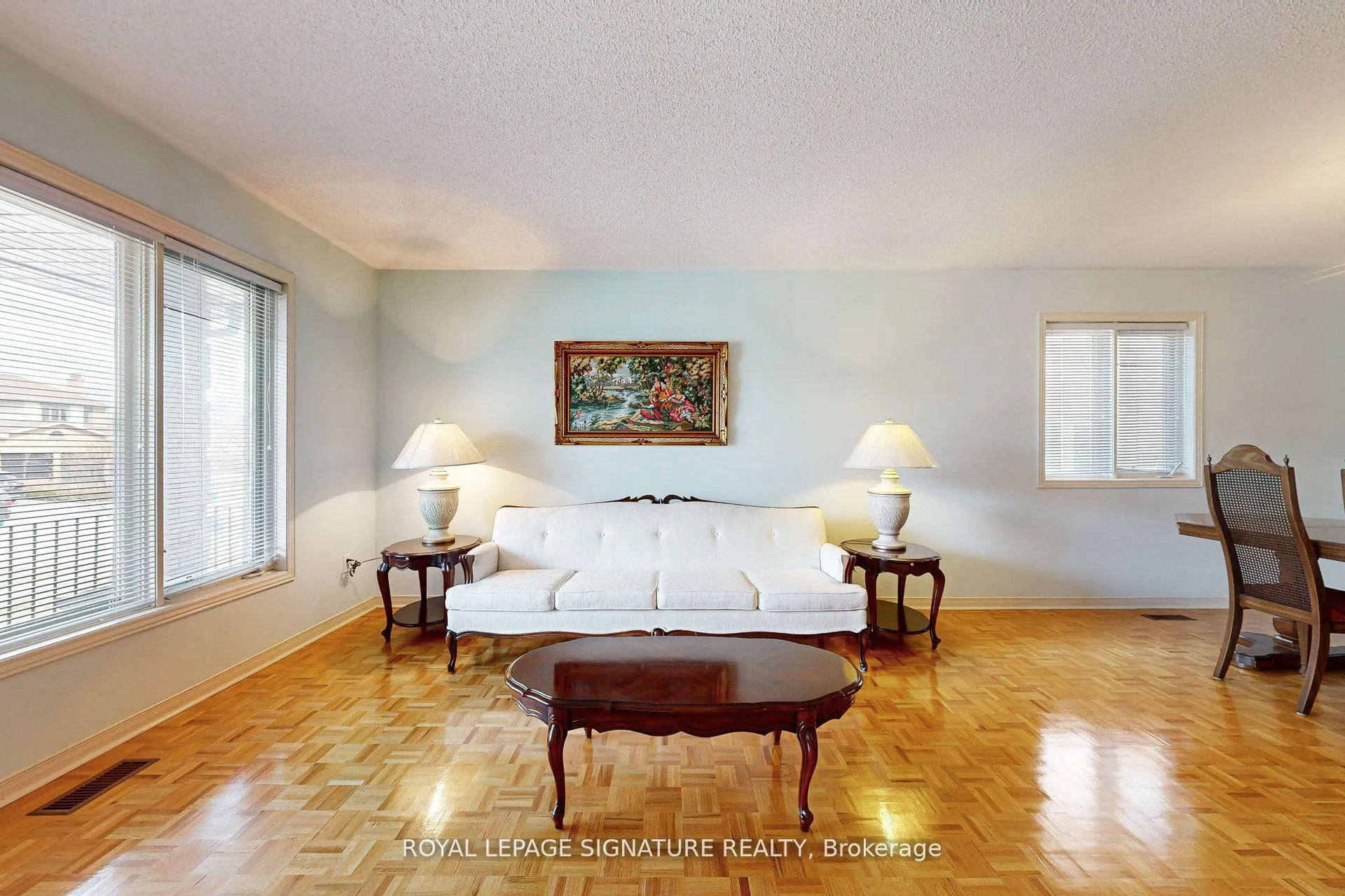 Photo 9 of 65 Gates Road, Vaughan, West Woodbridge — HOMEH