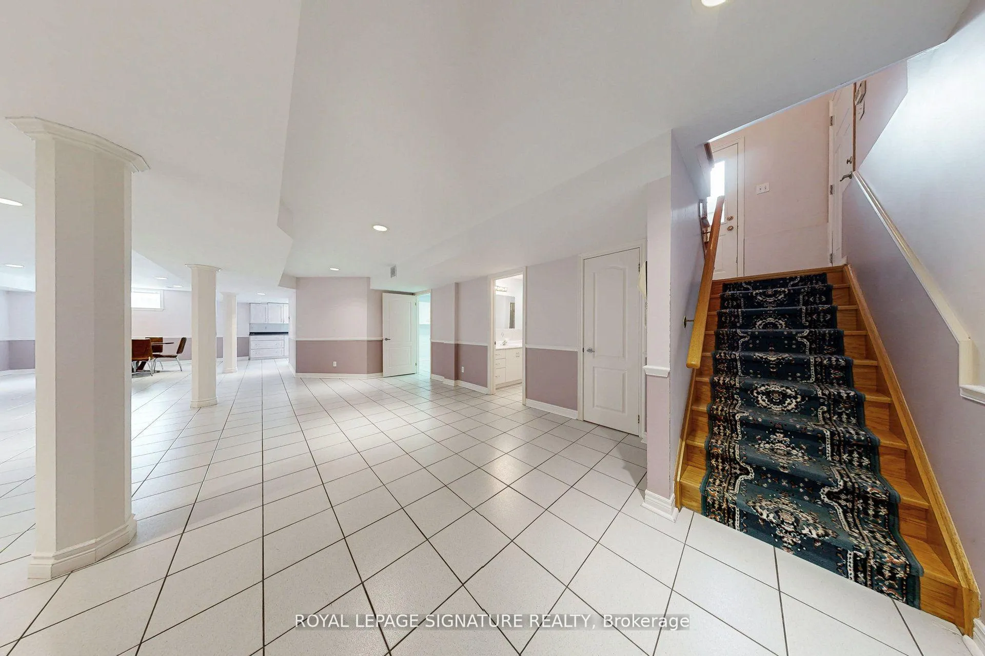 Photo 26 of 65 Gates Road, Vaughan, West Woodbridge — HOMEH