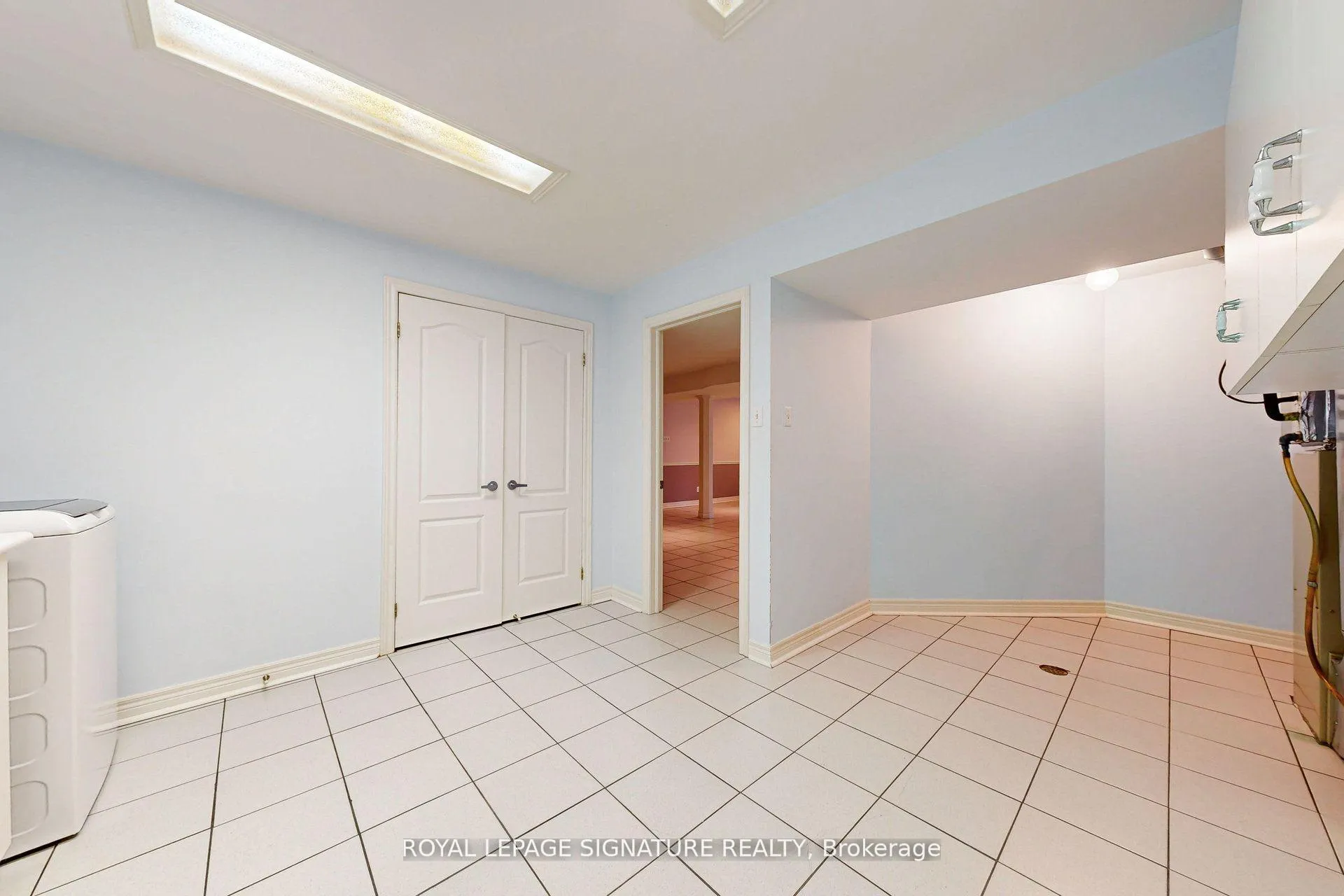 Photo 35 of 65 Gates Road, Vaughan, West Woodbridge — HOMEH