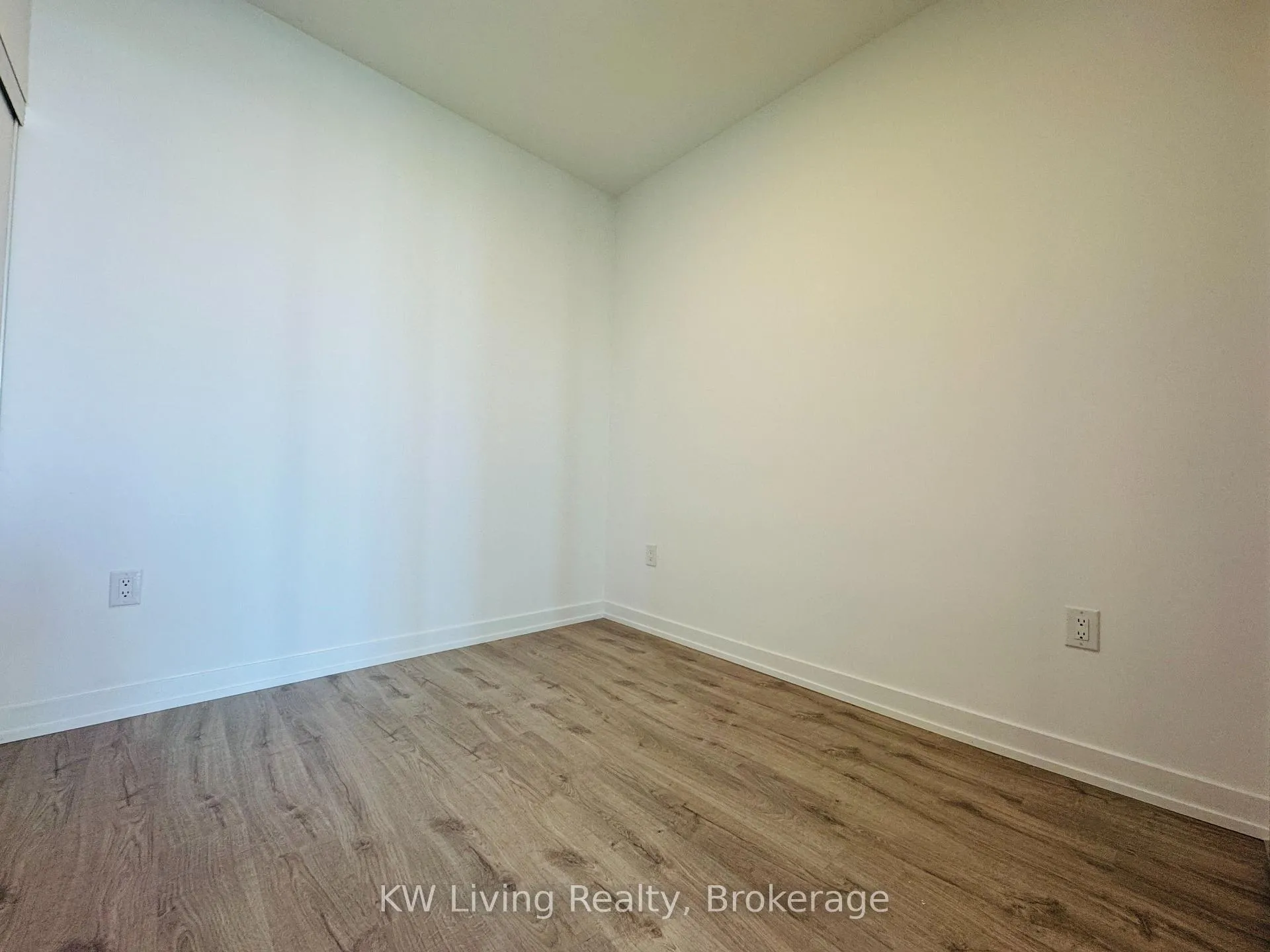 Photo 13 of Unit 733, 9763 Markham Road, Markham, Greensborough — HOMEH