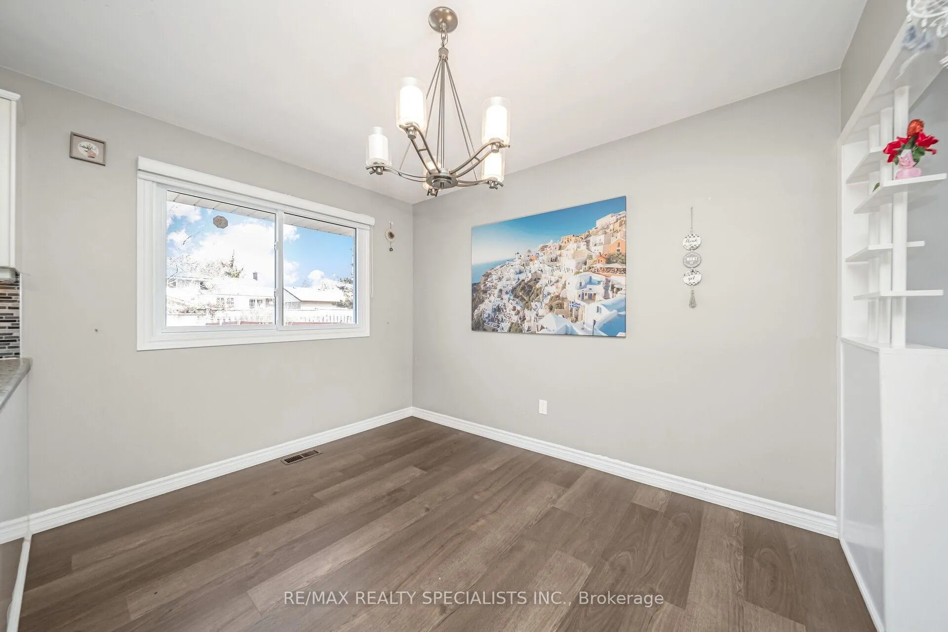 Photo 17 of 158 Hickson Drive, Kitchener — HOMEH