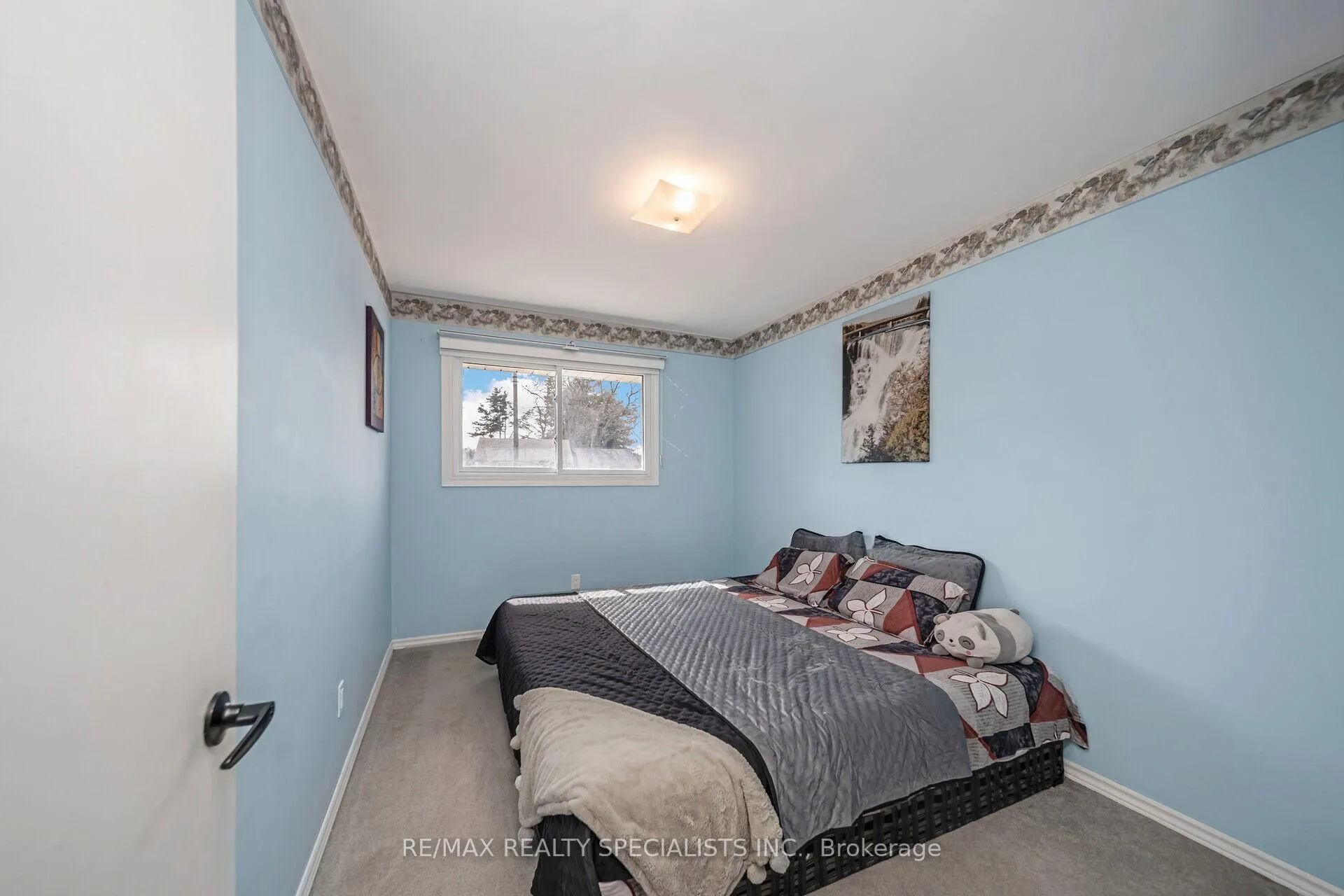 Photo 26 of 158 Hickson Drive, Kitchener — HOMEH