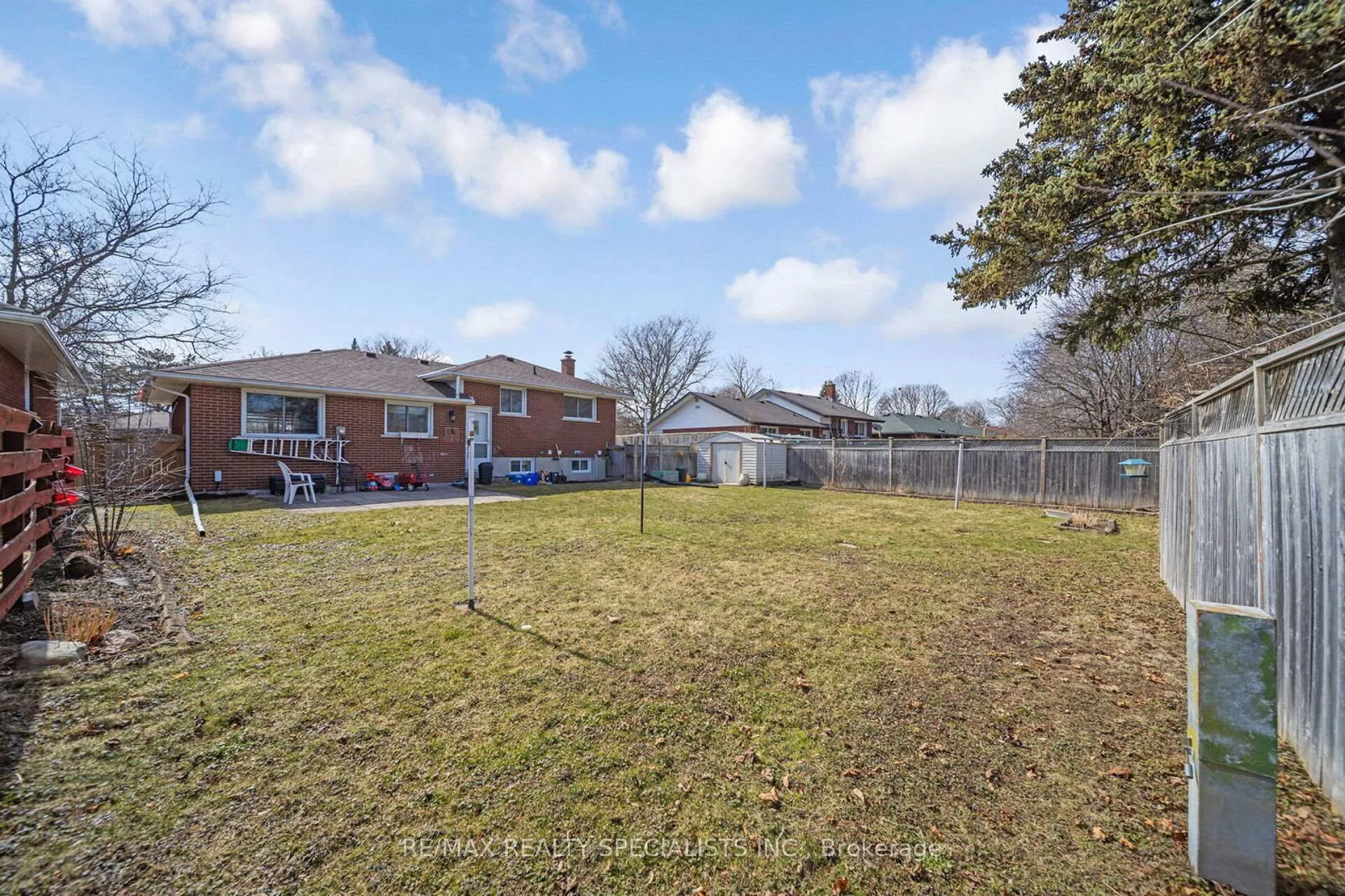 Photo 44 of 158 Hickson Drive, Kitchener — HOMEH