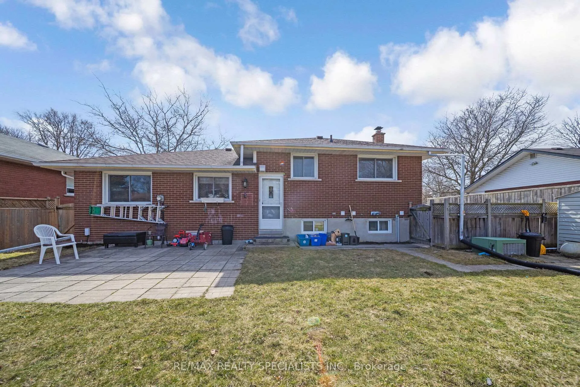 Photo 46 of 158 Hickson Drive, Kitchener — HOMEH
