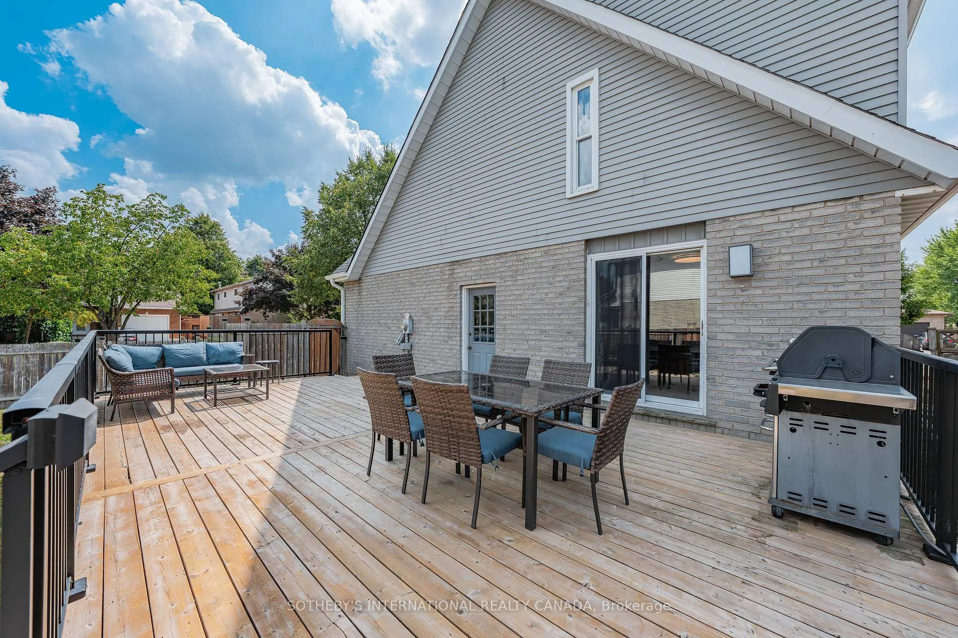 Photo 44 of 154 Covington Crescent, Kitchener — HOMEH