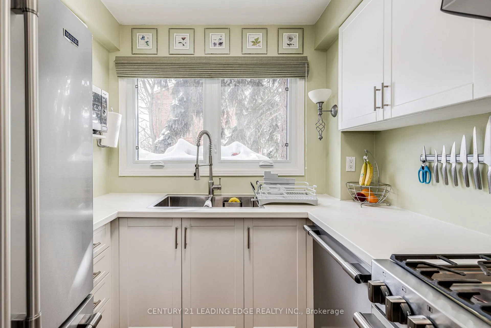Photo 9 of 24 Torbrick Road, Toronto, Greenwood-Coxwell — HOMEH