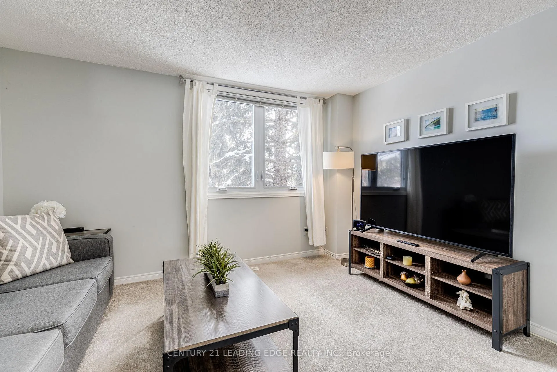 Photo 20 of 24 Torbrick Road, Toronto, Greenwood-Coxwell — HOMEH