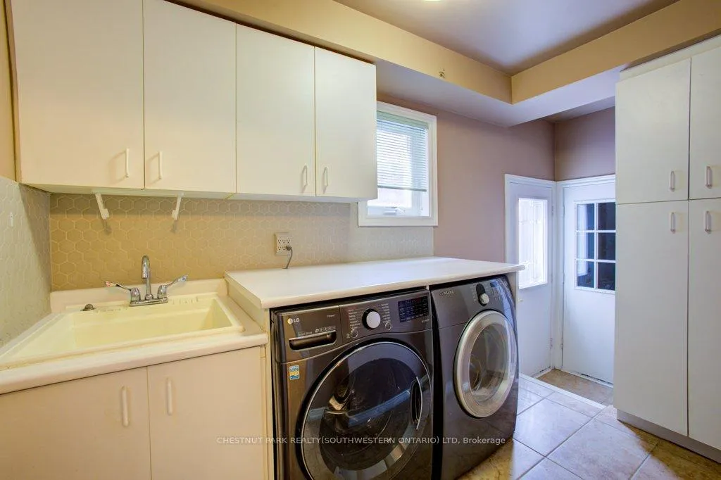 Photo 22 of 105 Veneto Drive, Vaughan, Vaughan Grove — HOMEH