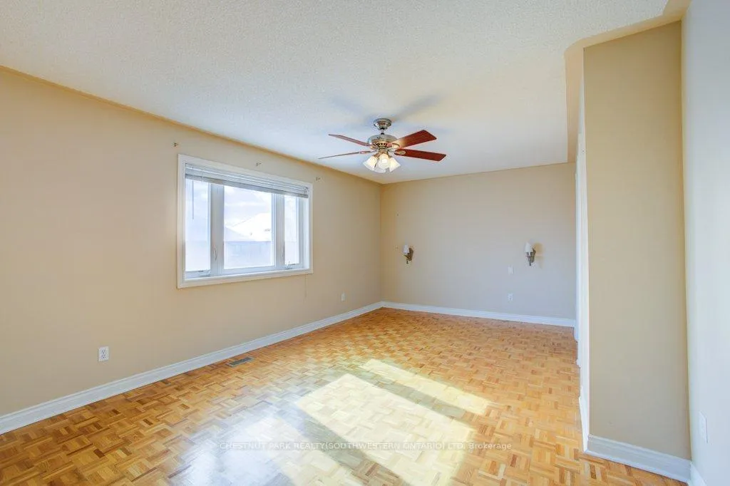 Photo 25 of 105 Veneto Drive, Vaughan, Vaughan Grove — HOMEH