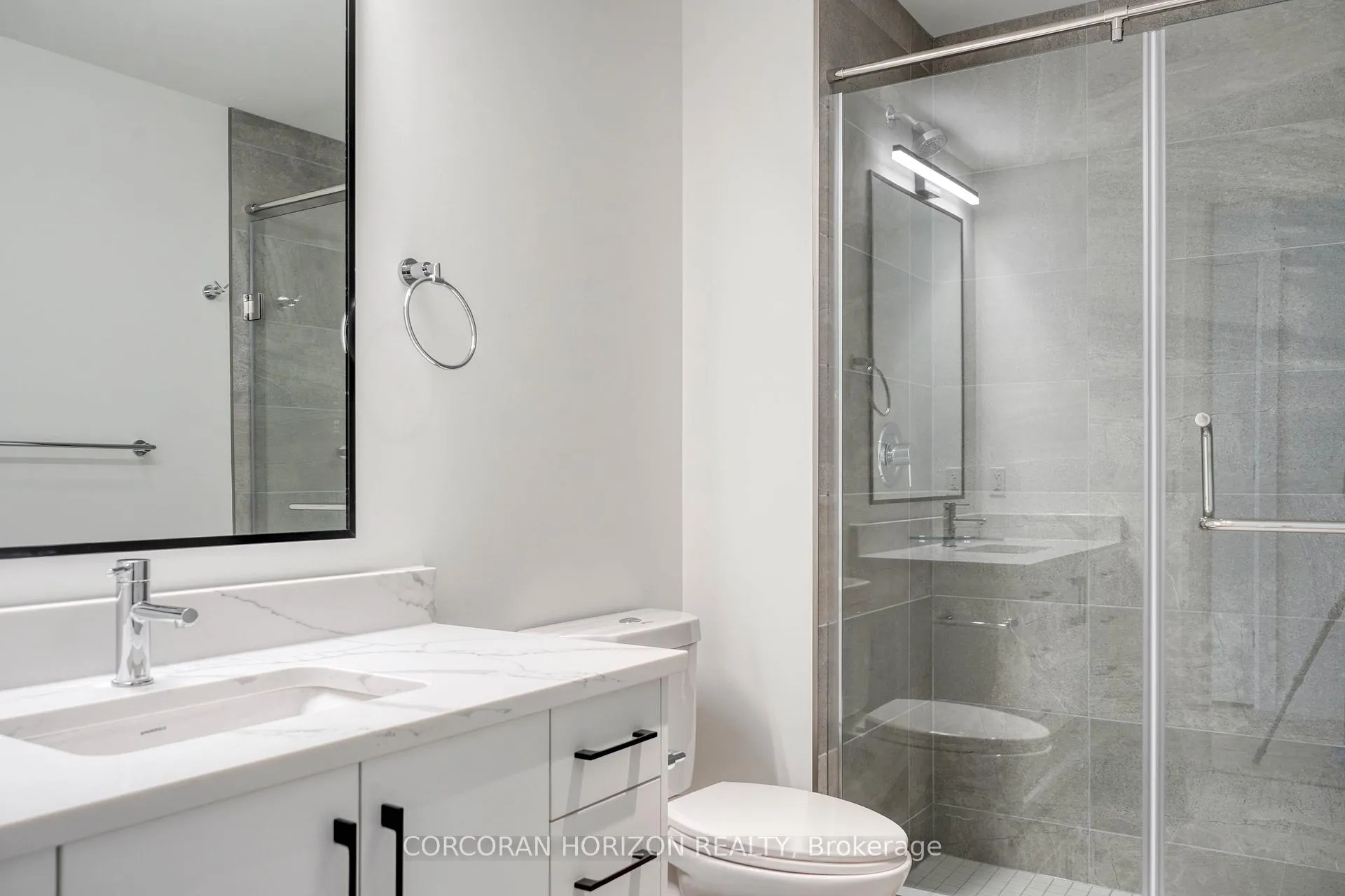 Photo 13 of Unit 1811, 741 King Street, Kitchener — HOMEH