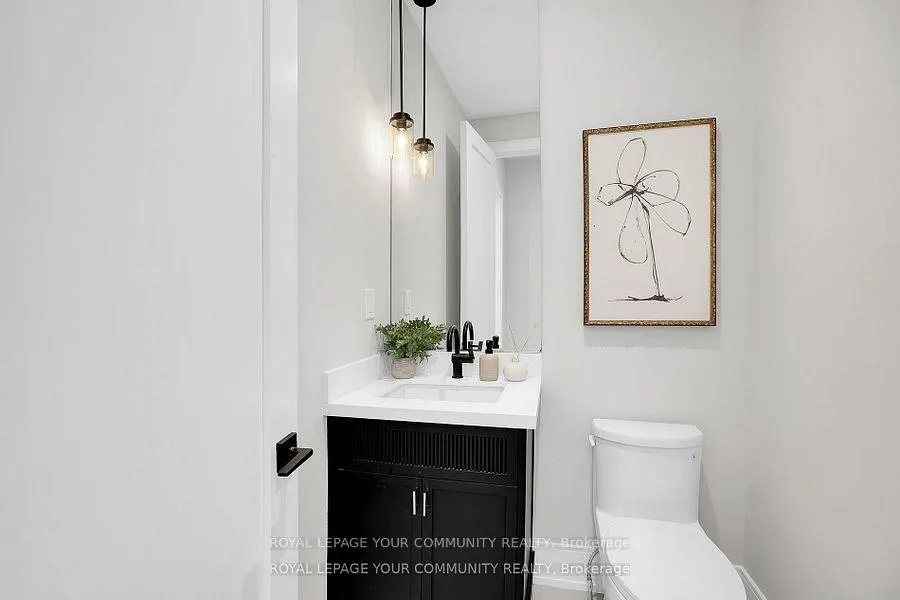 Photo 19 of 6 Bunn Court, Aurora, Bayview Northeast — HOMEH