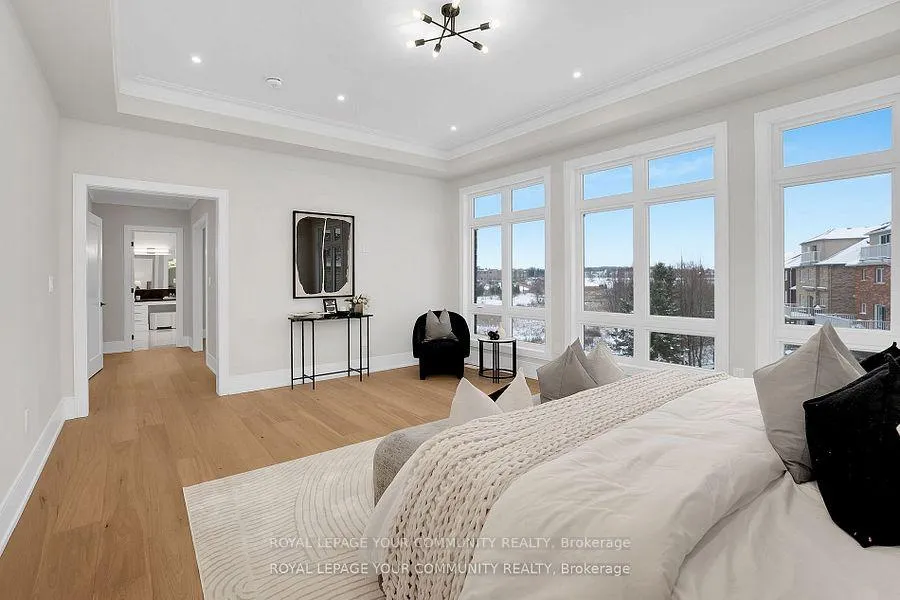 Photo 22 of 6 Bunn Court, Aurora, Bayview Northeast — HOMEH