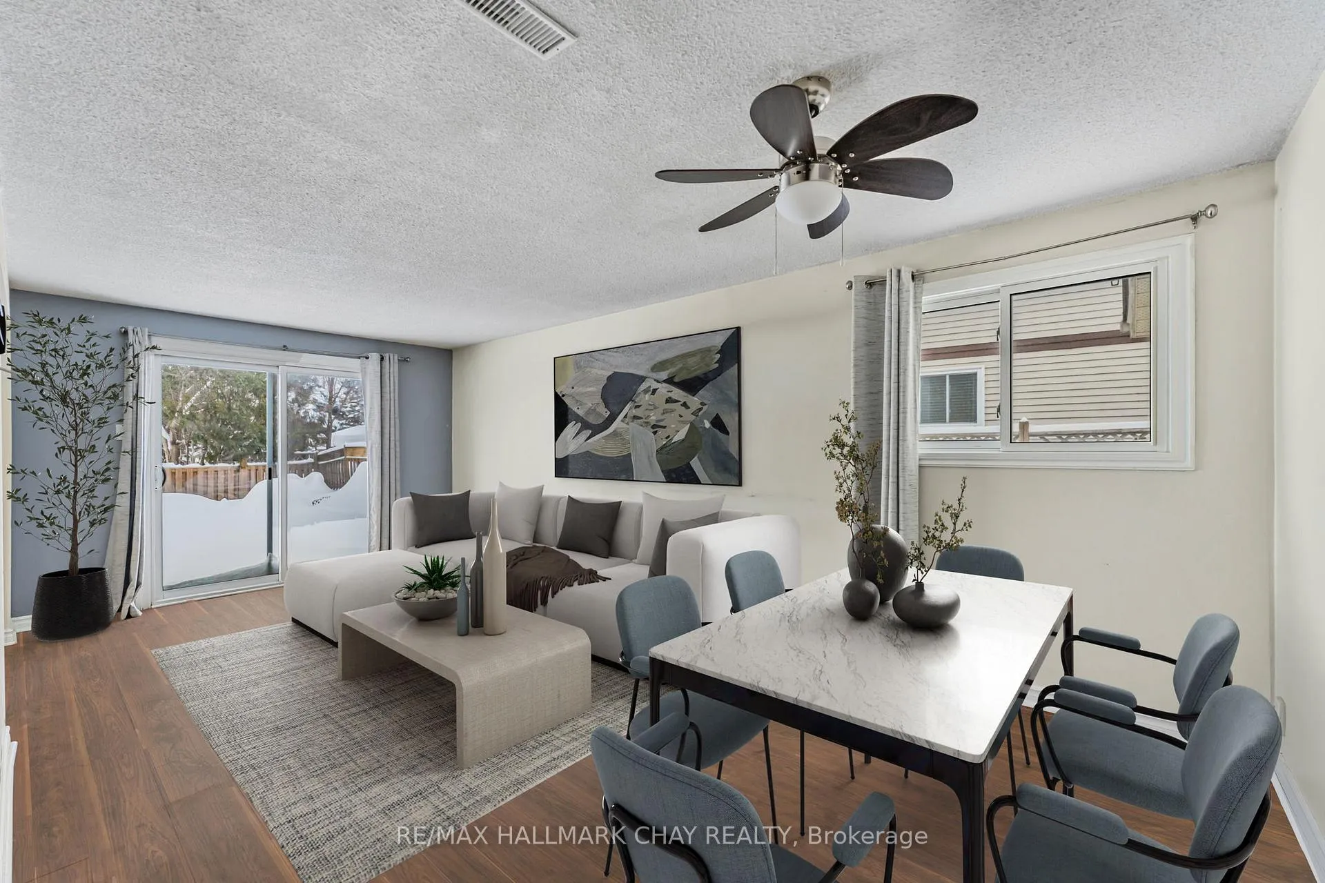 Photo 2 of 6 Fletcher Drive, Barrie, Grove East — HOMEH