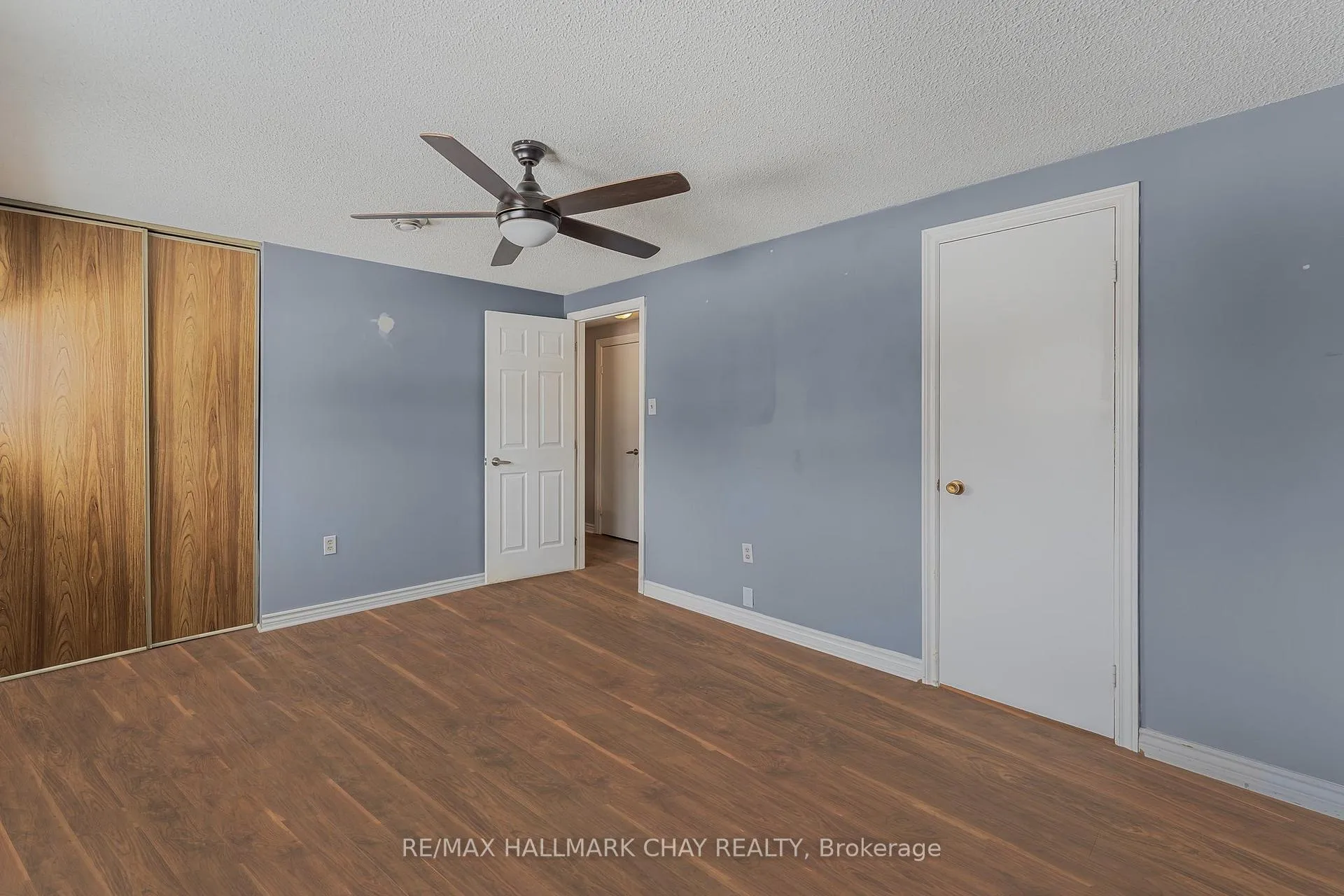 Photo 12 of 6 Fletcher Drive, Barrie, Grove East — HOMEH