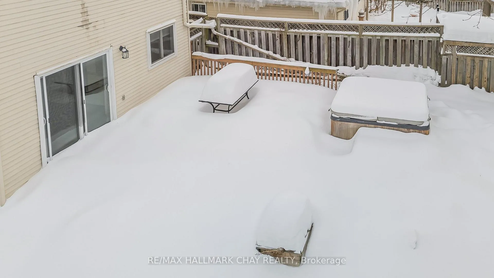 Photo 18 of 6 Fletcher Drive, Barrie, Grove East — HOMEH