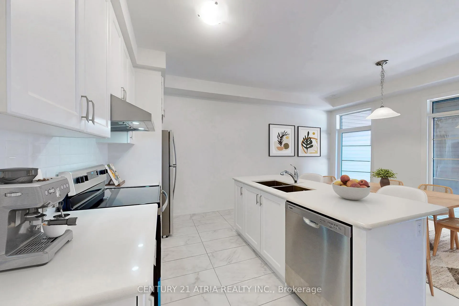 Photo 11 of 105 Carneros Way, Markham, Box Grove — HOMEH