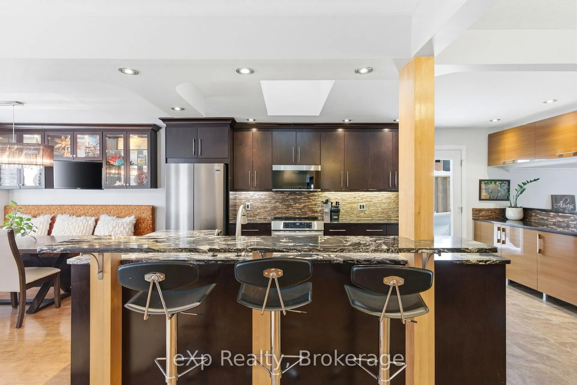 Photo 14 of 48 Killoran Crescent, Stratford — HOMEH