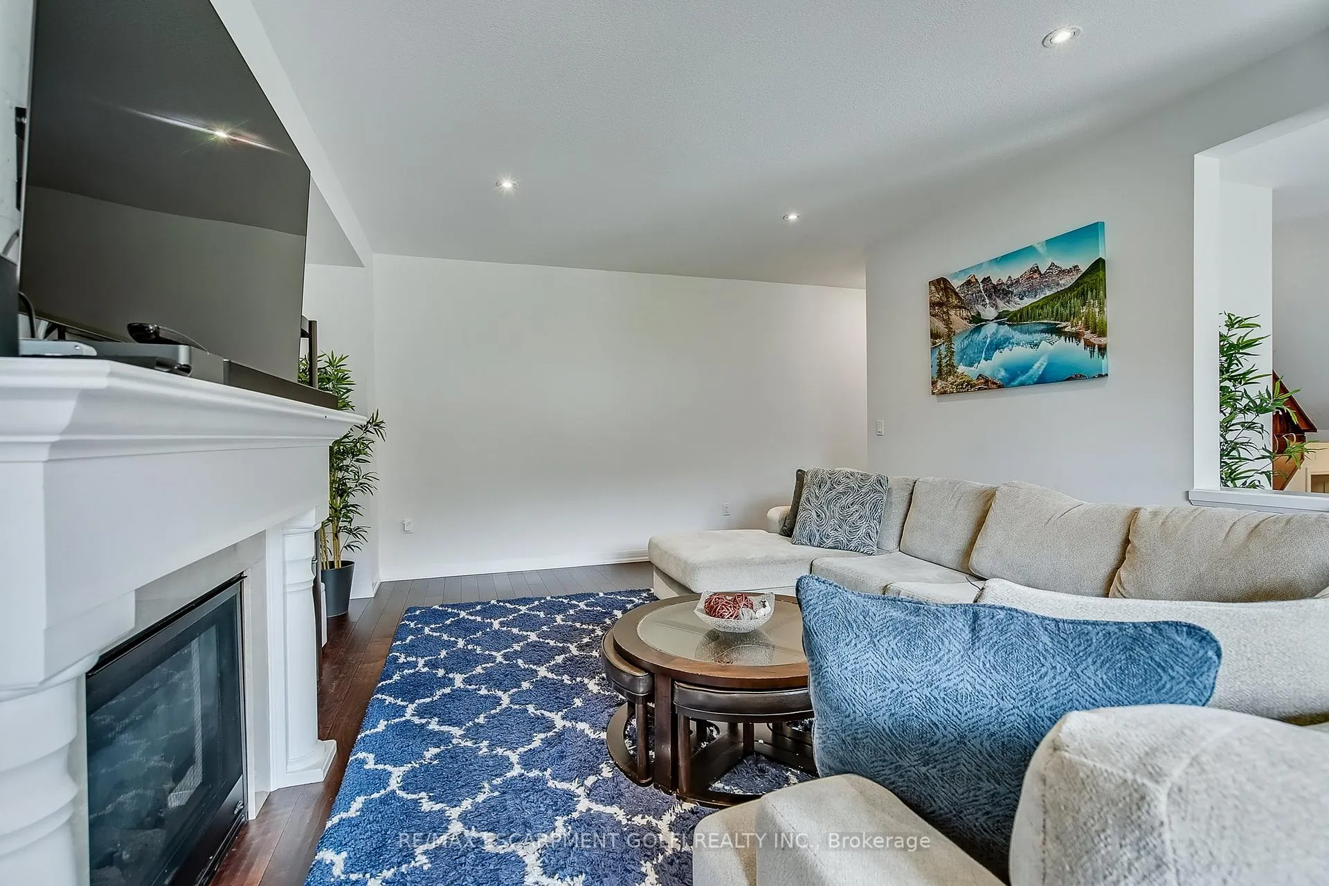 Photo 18 of 5062 Connor Drive, Lincoln, Beamsville — HOMEH