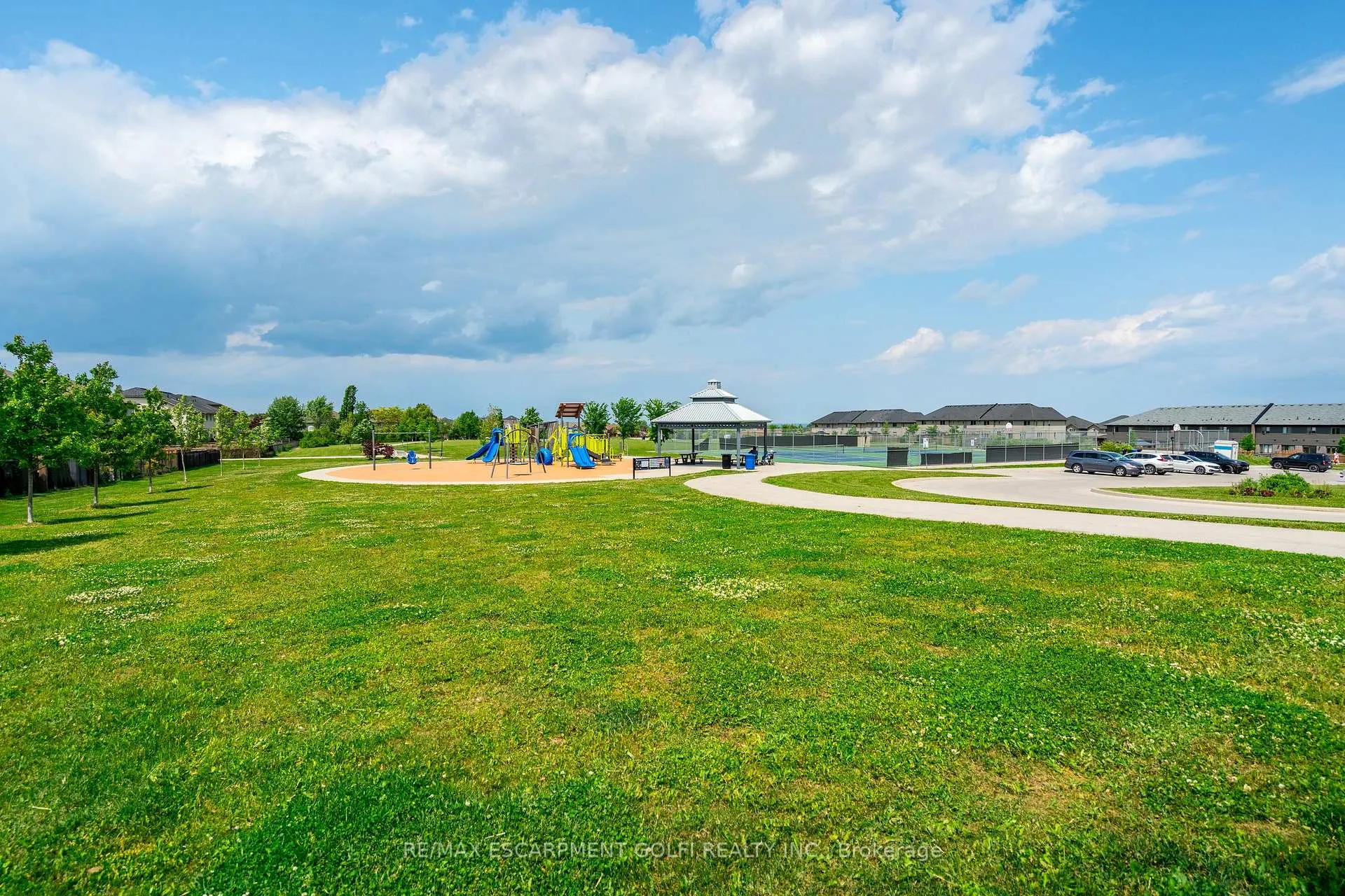 Photo 37 of 5062 Connor Drive, Lincoln, Beamsville — HOMEH
