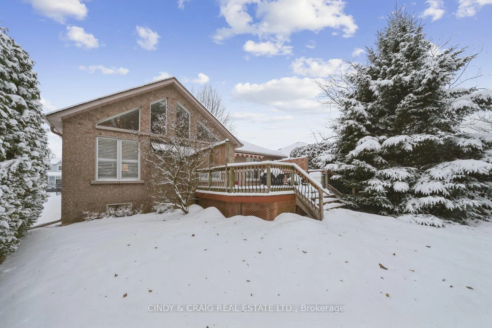Photo 13 of 62 Foxhunt Trail, Clarington, Courtice — HOMEH