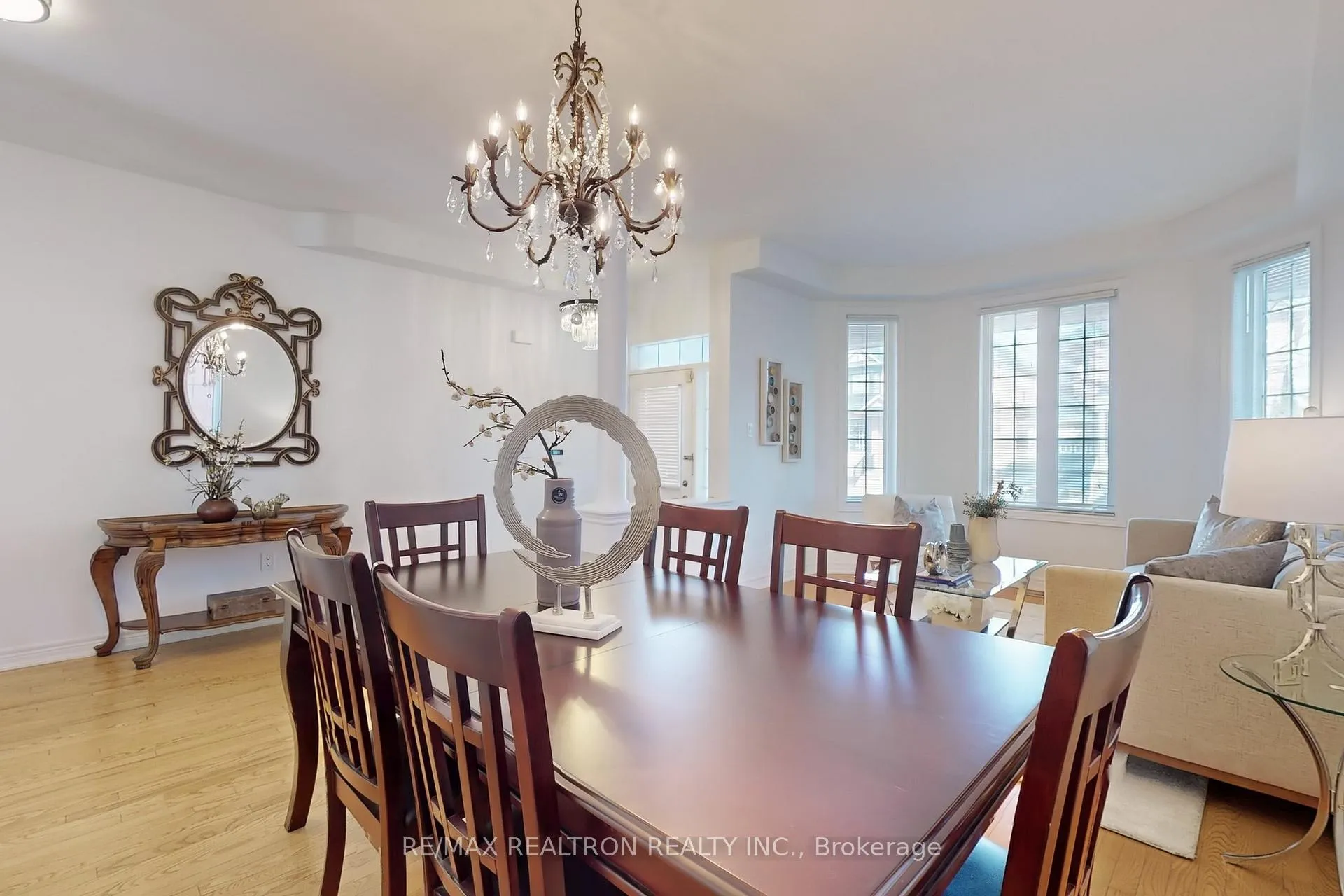 Photo 8 of 21 Angelico Avenue, Vaughan, Vellore Village — HOMEH
