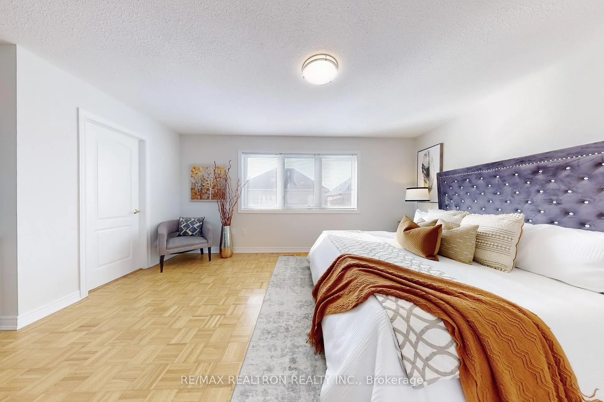 Photo 19 of 21 Angelico Avenue, Vaughan, Vellore Village — HOMEH